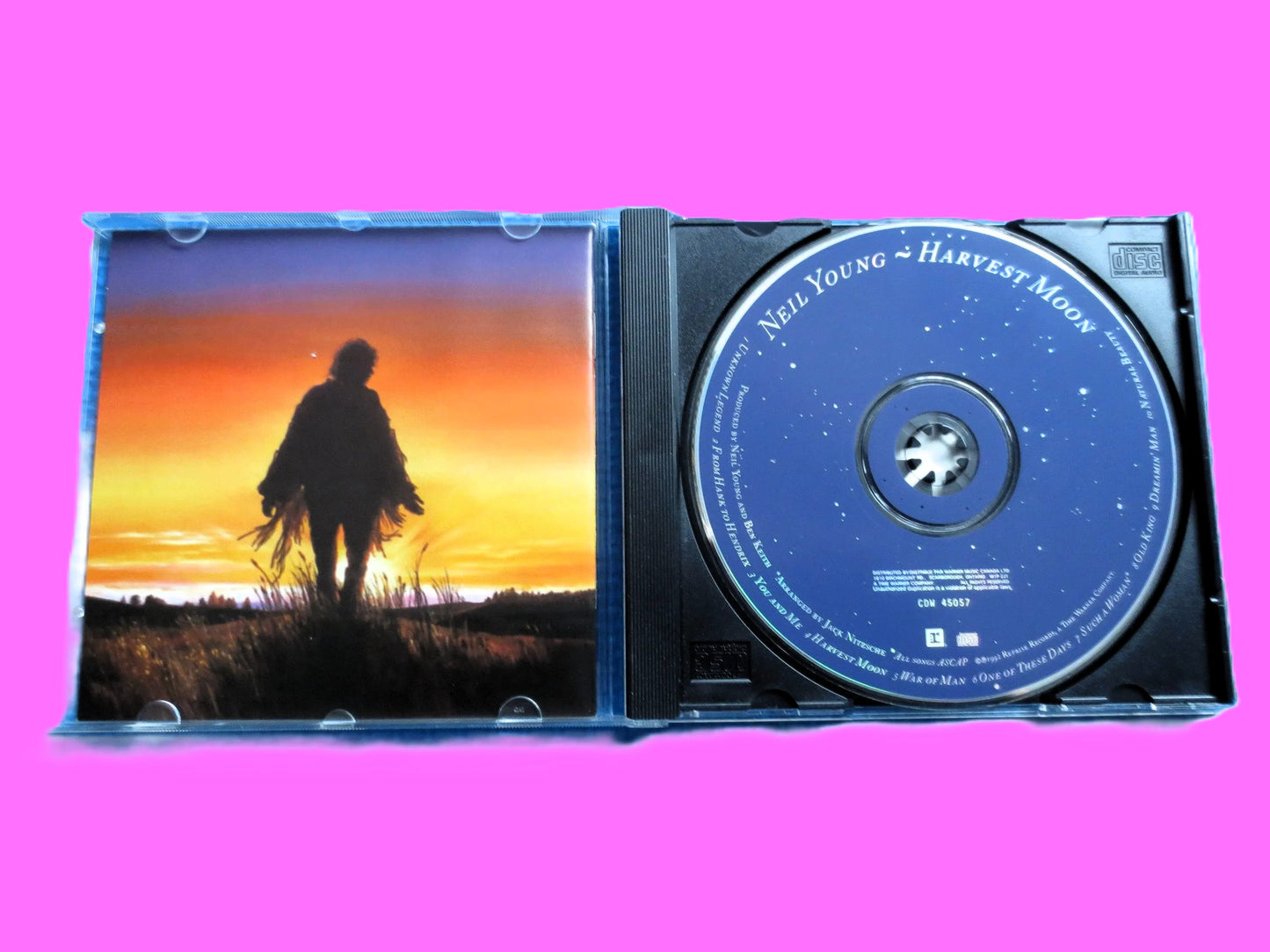 NEIL YOUNG, HARVEST Moon, 1992 Compact Disc, Vintage Album