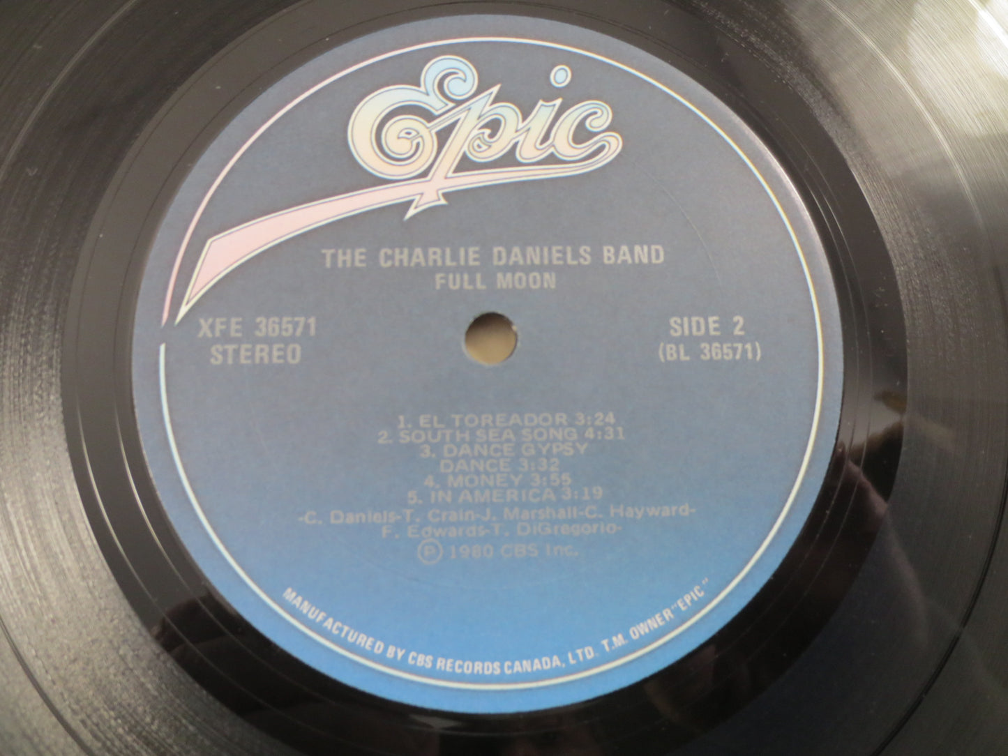 The CHARLIE DANIELS BAND, Full Moon, Charlie Daniels Lp, Country Records, Charlie Daniels Hits, Vintage Vinyl, Vintage Records, 1980 Records