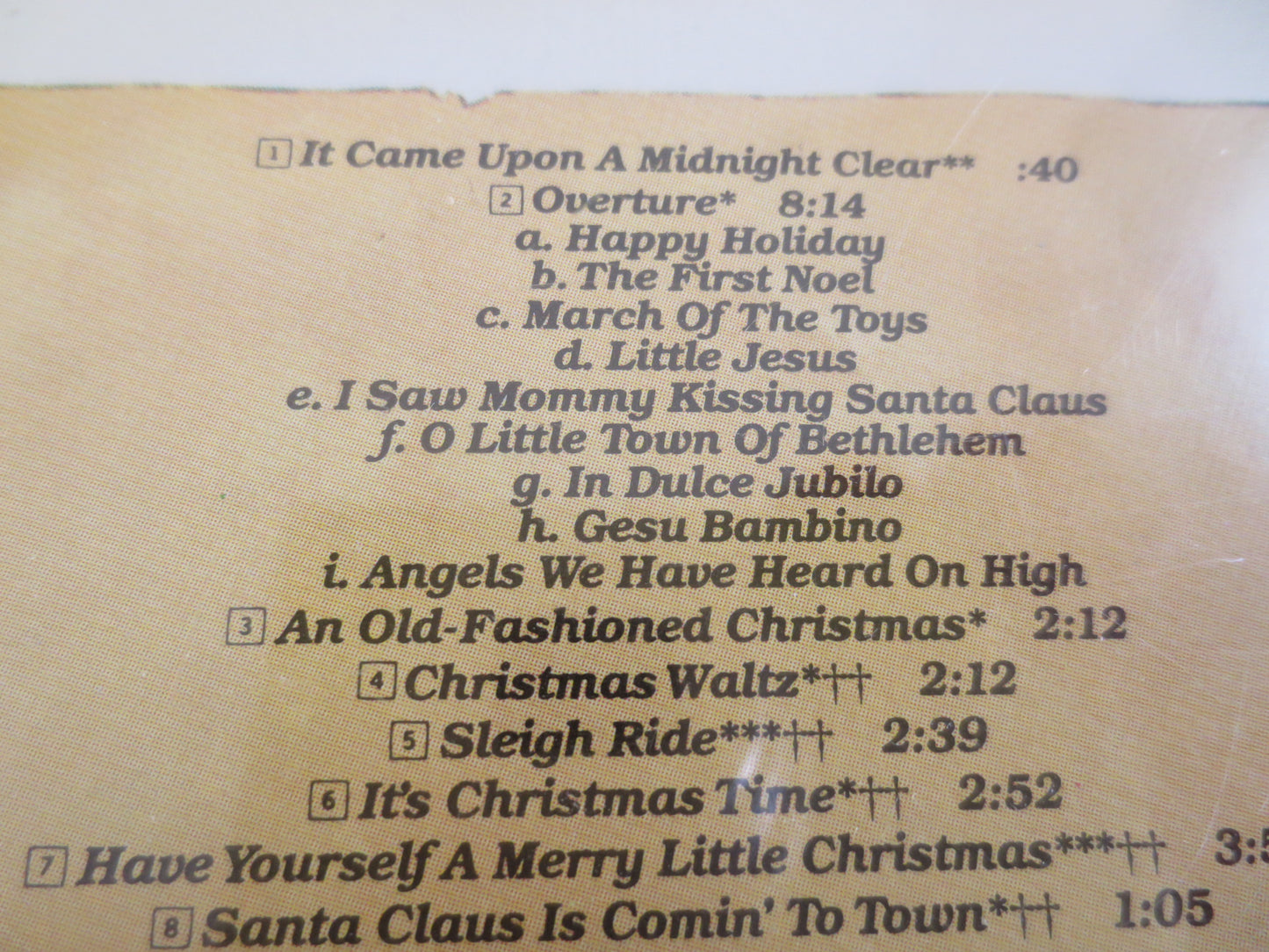 The CARPENTERS, CHRISTMAS Cd, The Carpenters Cd, The Carpenters Hits, Carpenters Christmas, Christmas Songs, Vintage Cds, 1984 Compact Discs