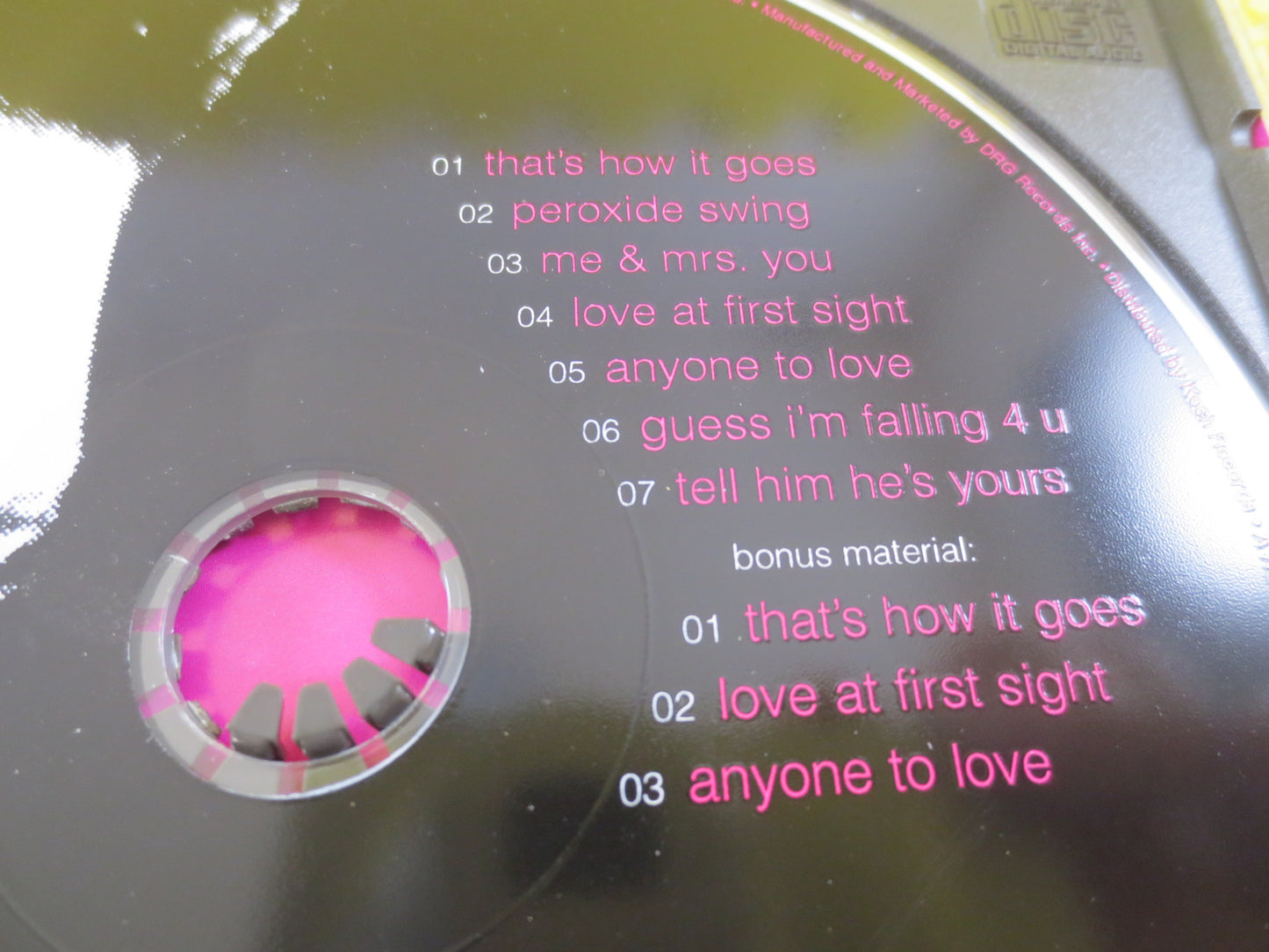 MICHAEL BUBLE, TOTALLY Buble, Michael Buble Cd, Michael Buble Album, Michael Buble Music, Michael Buble Songs, Cd Music, Vintage Cd's, Cds
