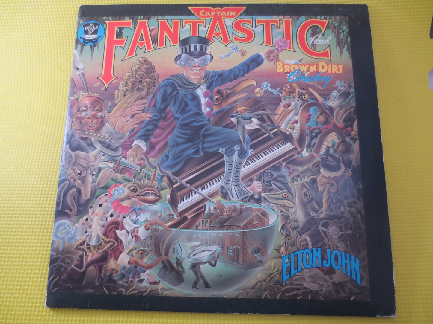 ELTON JOHN, Captain FANTASTIC, Elton John Record, Elton John Album, Elton John Lp, Vinyl Records, Vinyl, lps, Vintage Records, 1975 Records