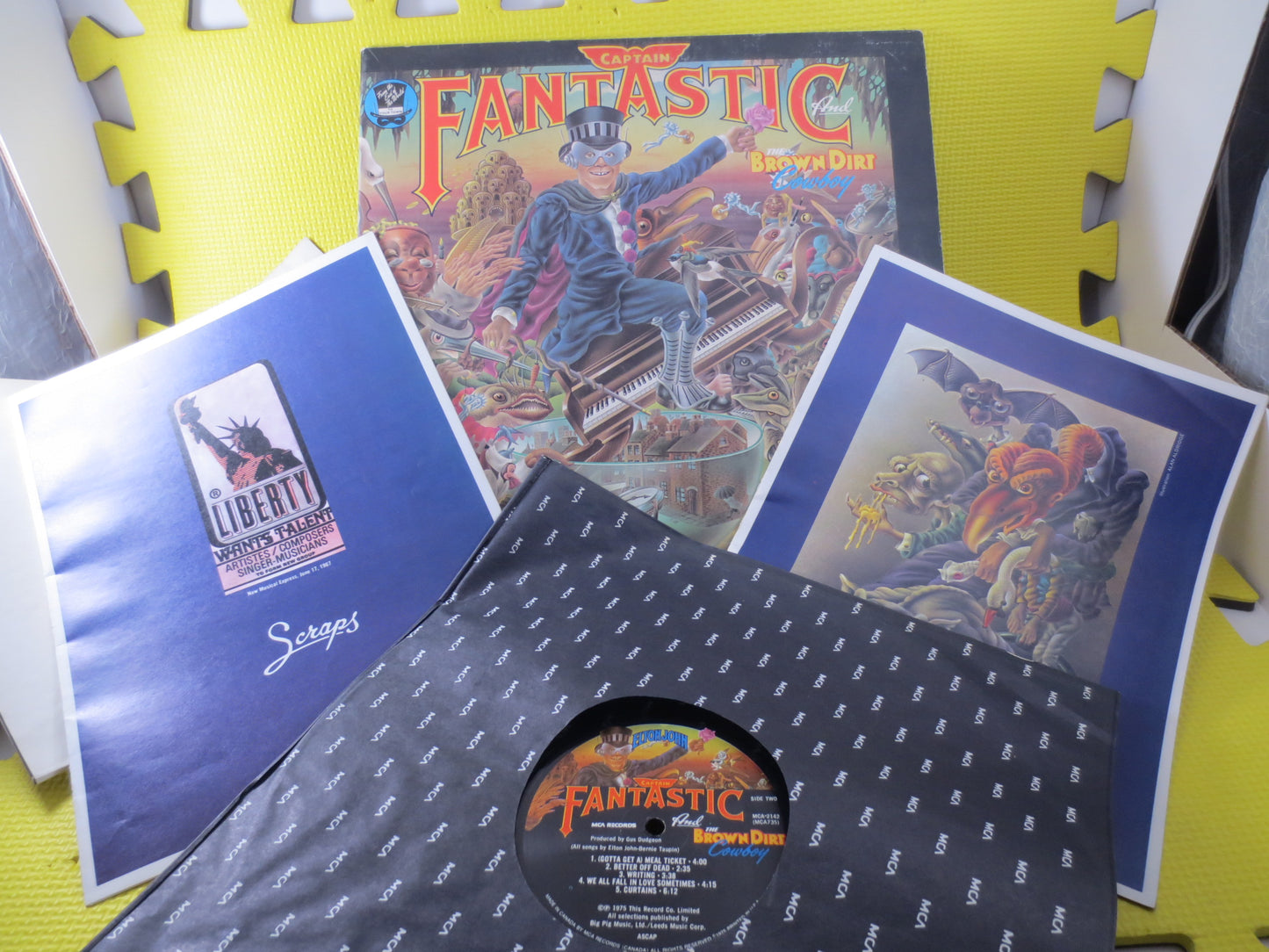 ELTON JOHN, Captain FANTASTIC, Elton John Record, Elton John Album, Elton John Lp, Vinyl Records, Vinyl, lps, Vintage Records, 1975 Records
