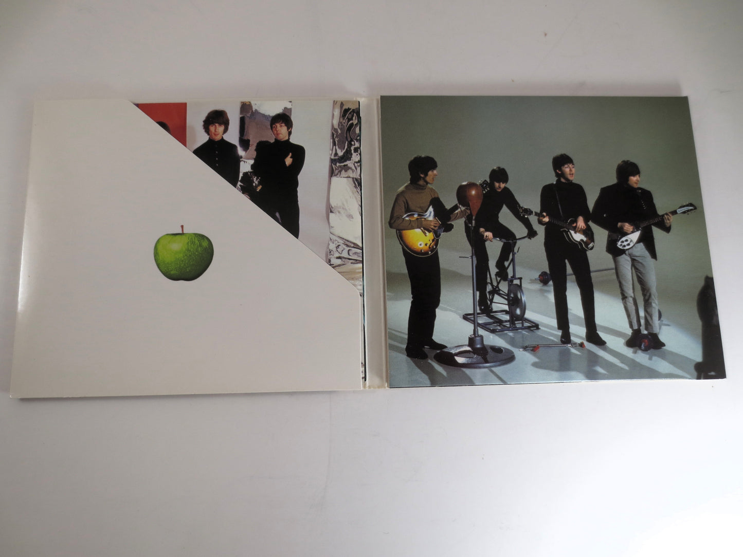 The BEATLES, RUBBER SOUL, The Beatles Cd, The Beatles Album, The Beatles Music, The Beatles Hits, John Lennon Cd, Vintage Cd's, Ringo Starr