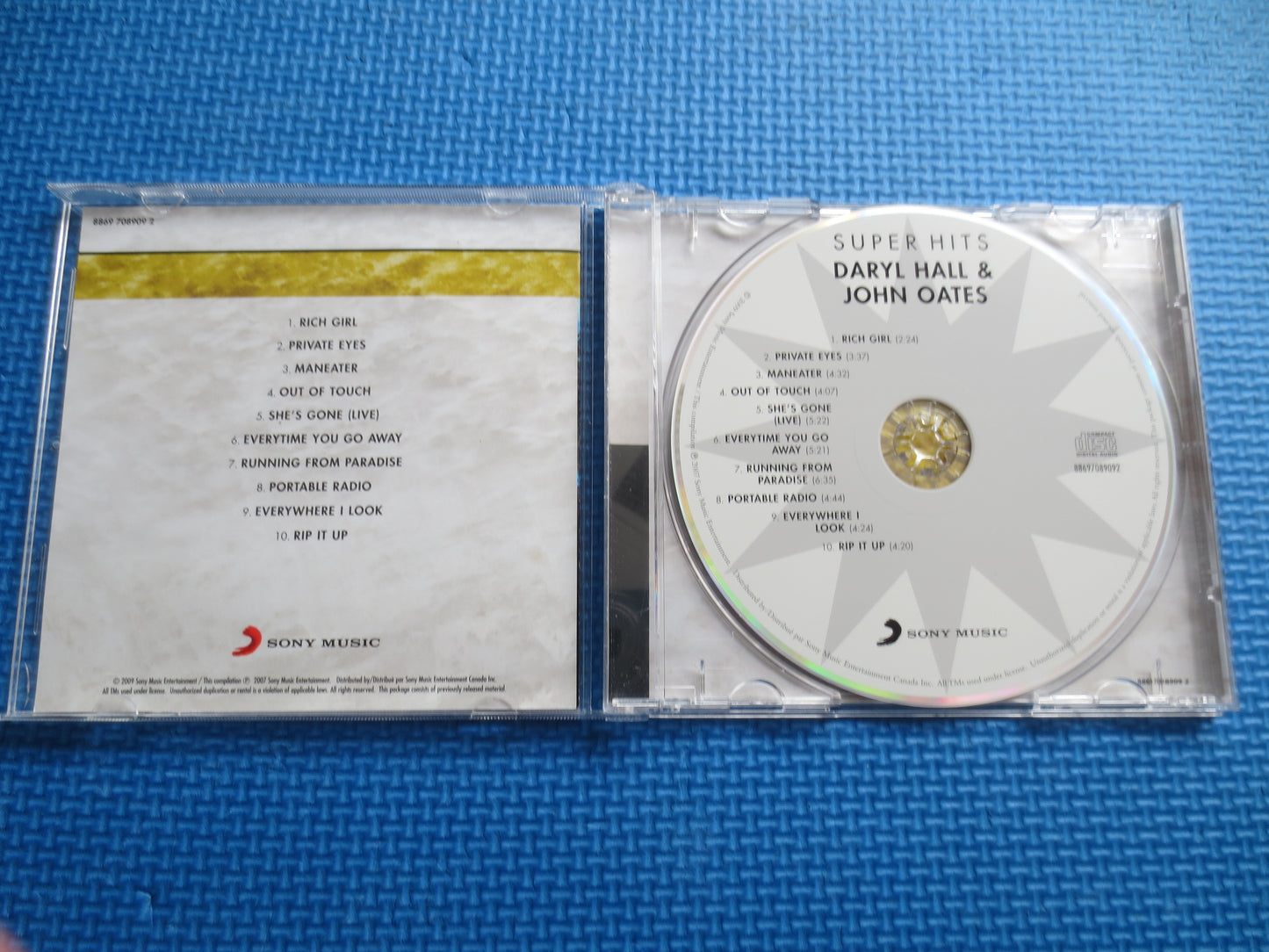 HALL and OATES, SUPER Hits, Hall and Oates Cd, Hall and Oates Album, Rock Albums, Hall and Oates Lp, Rock Cds, Vintage Cd, Rock Compact Disc