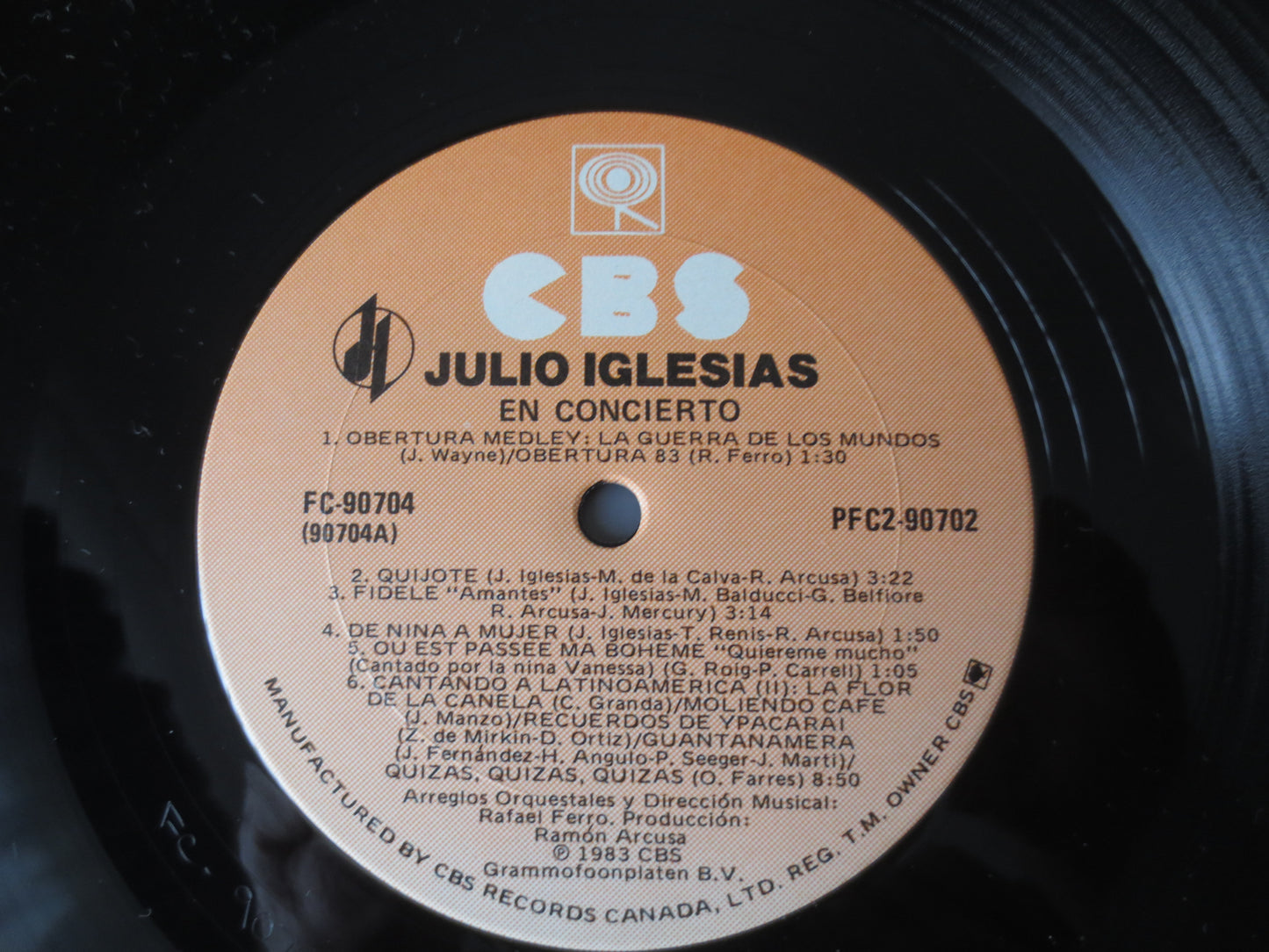 JULIO IGLESIAS, En CONCIERTO, Pop Music Record, Julio Iglesias Music, Julio Iglesias Album, Vinyl Record, Lp, 1983 Records