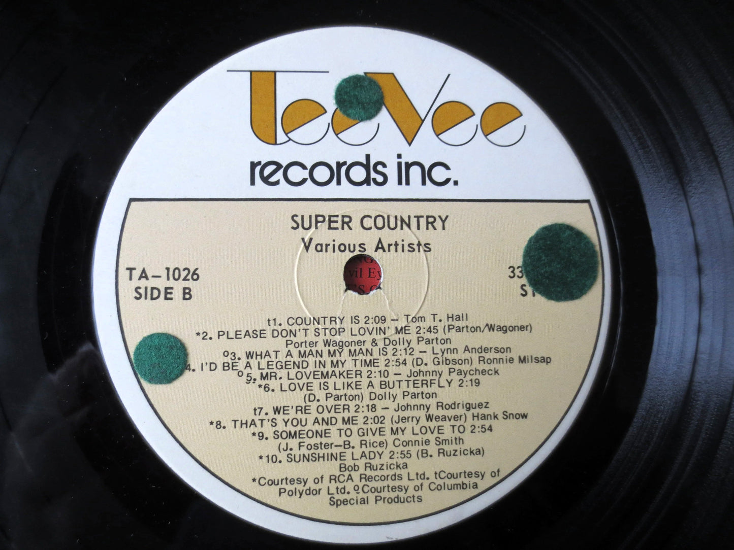 SUPER COUNTRY, Tee Vee Records, 1975 Vinyl Record, Dottie West, Skeeter Davis