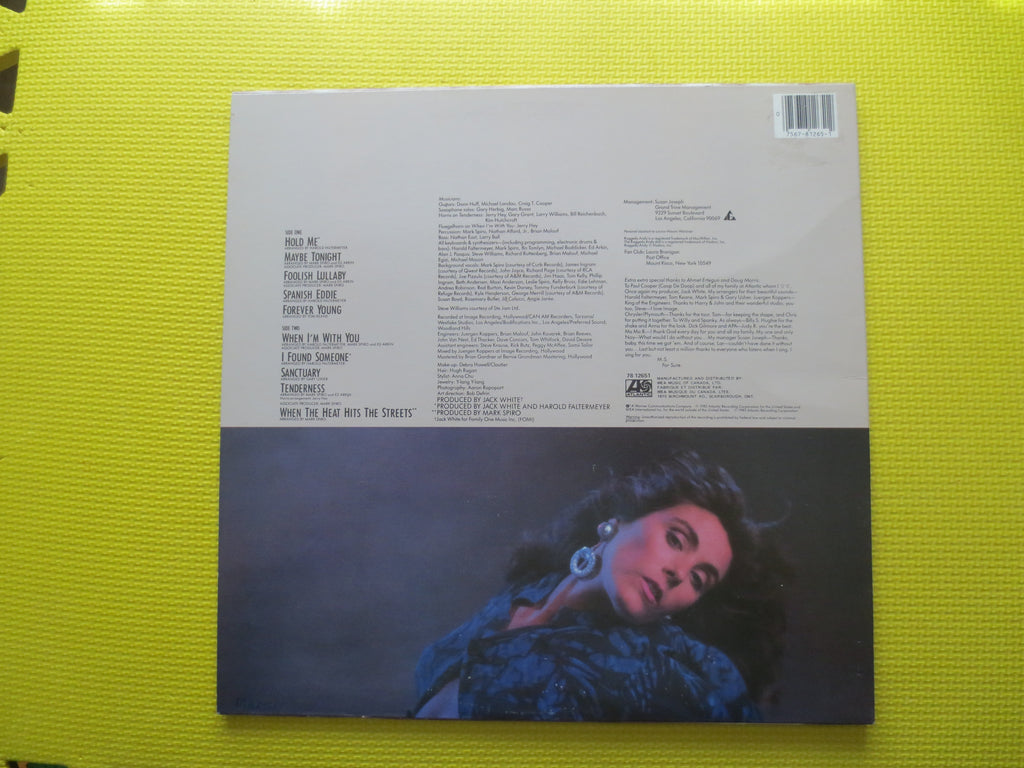 Laura Branigan – Hold Me (1985) Vinyl LP