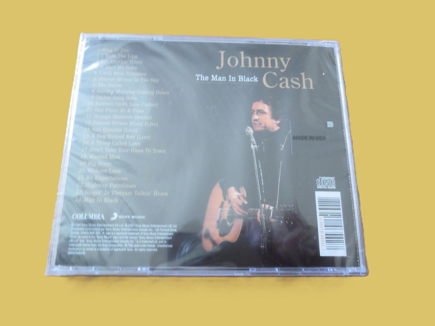 JOHNNY CASH, Factory SEALED, The Man in Black, 2007 Compact Disc, Vintage Cd