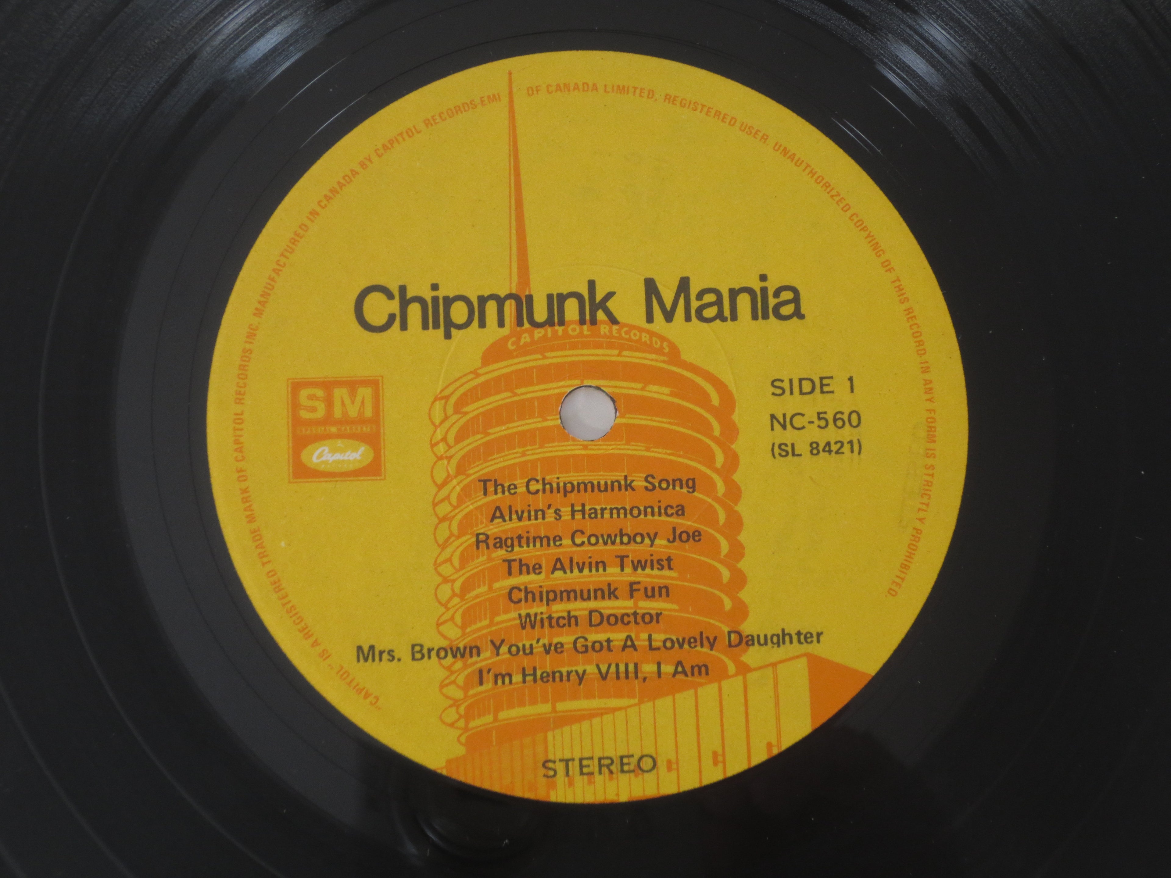 The CHIPMUNKS, Chipmunk Mania, Vintage Album, 1982 Record, Vinyl Lp
