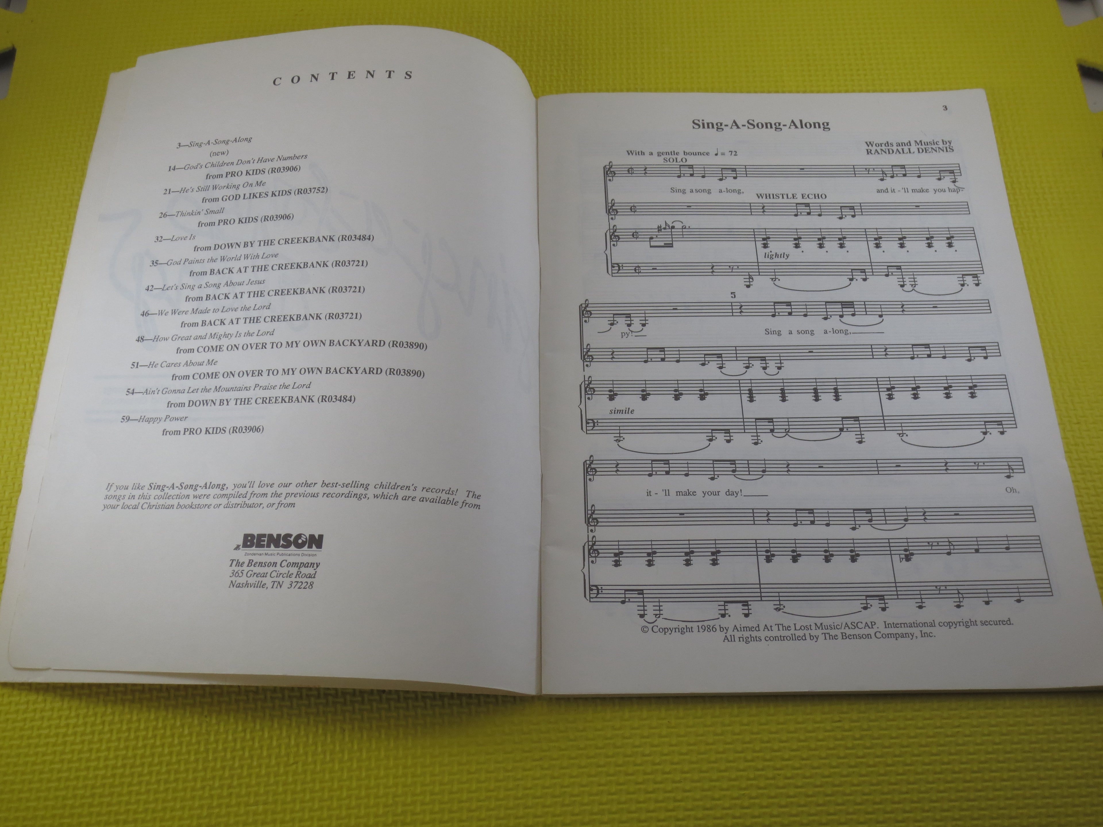 Sing-A-Song Along – Kids Sheet Music Book (1986)