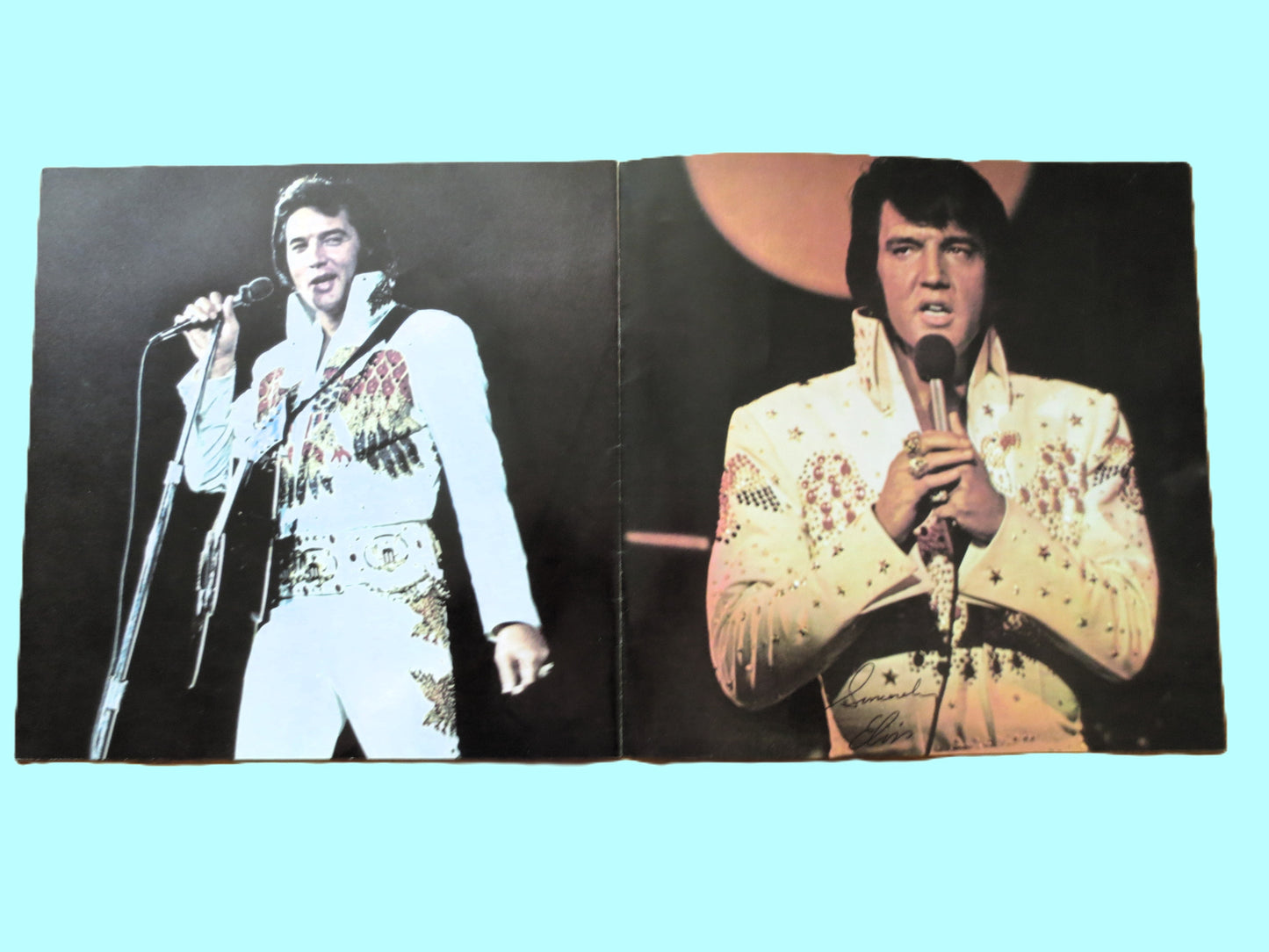 ELVIS PRESLEY, Elvis In Hollywood, with Photo Album, 1977 Record, Vinyl Lp