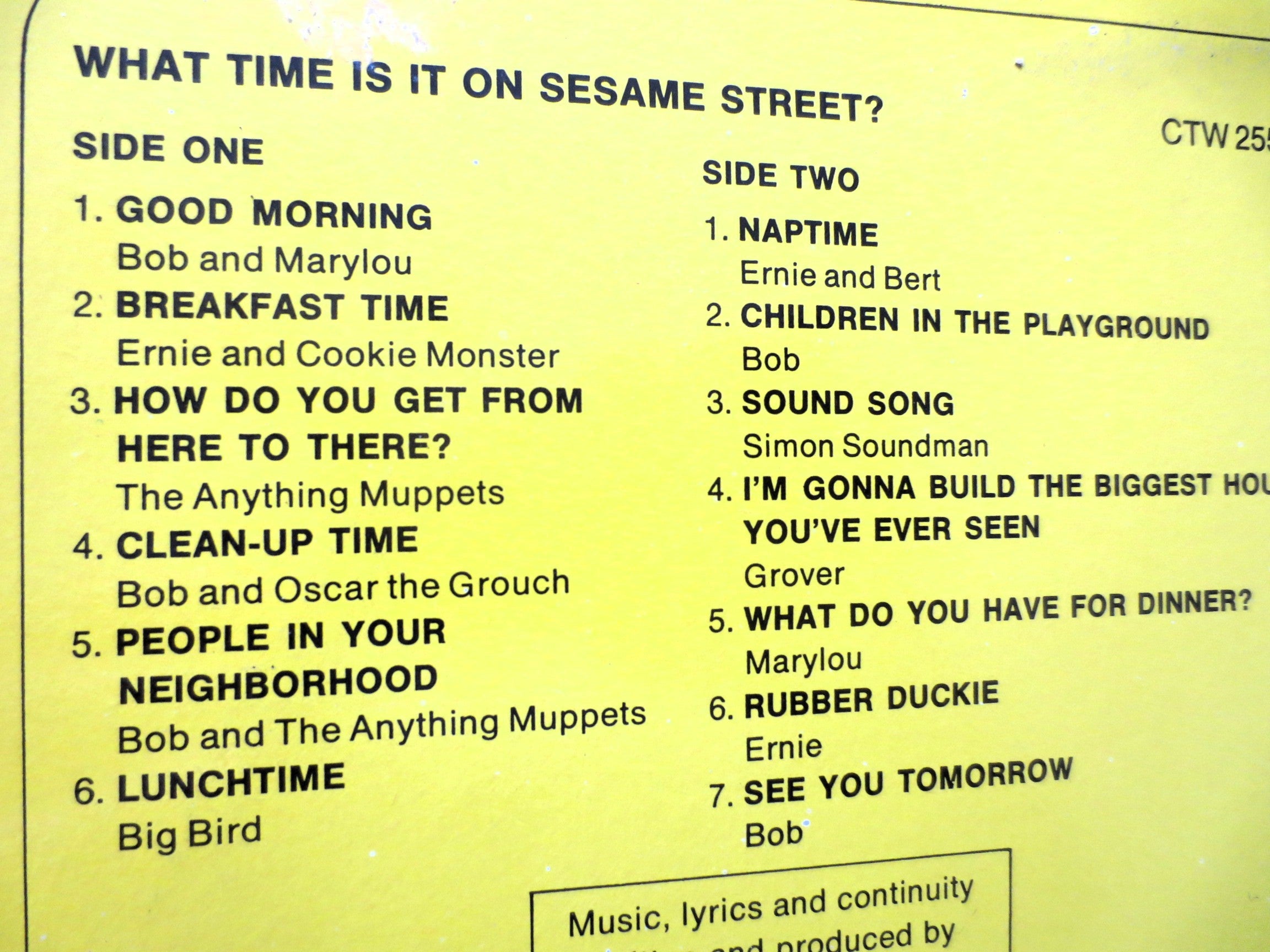 Sesame Street – What Time Is It on Sesame Street? (1977) Vinyl LP