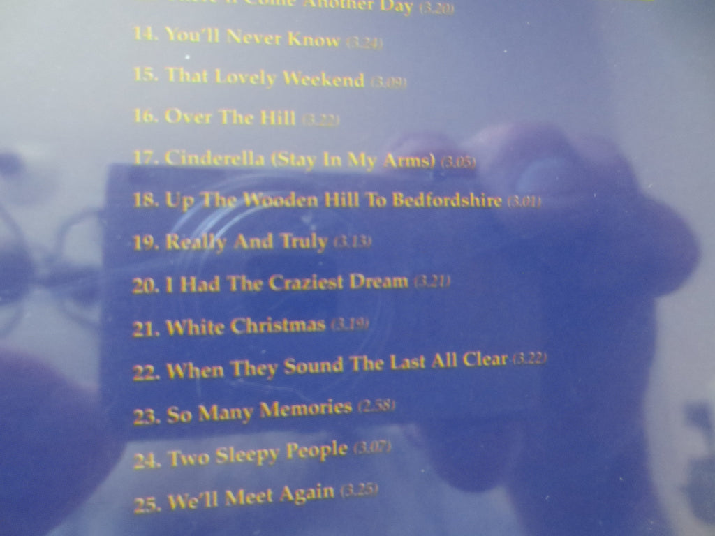 Wartime Sweethearts – Vera Lynn & Gracie Fields (2001) 2CD Set
