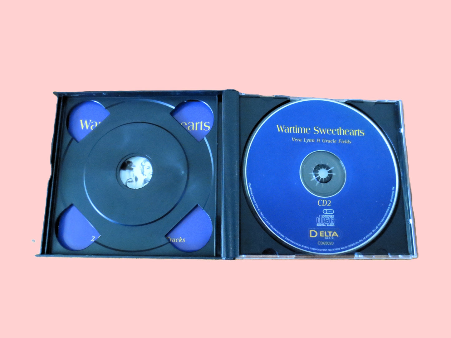 WARTIME SWEETHEARTS, Vera Lynn, Gracie Fields,  2 Disc's, 2001 Compact Disc, Vintage Cd