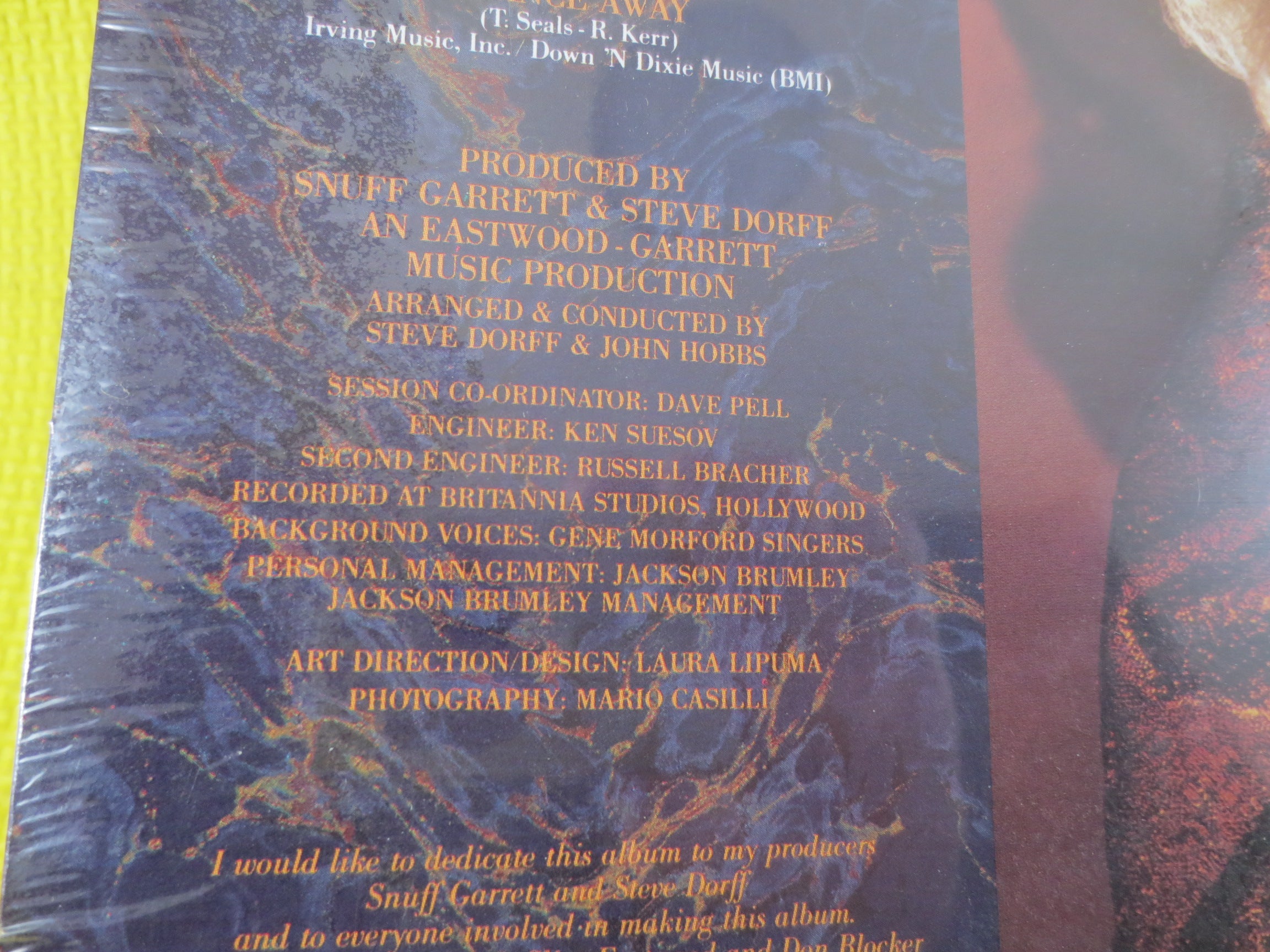 Shelly West – Red Hot (1983) Vinyl LP — Factory Sealed