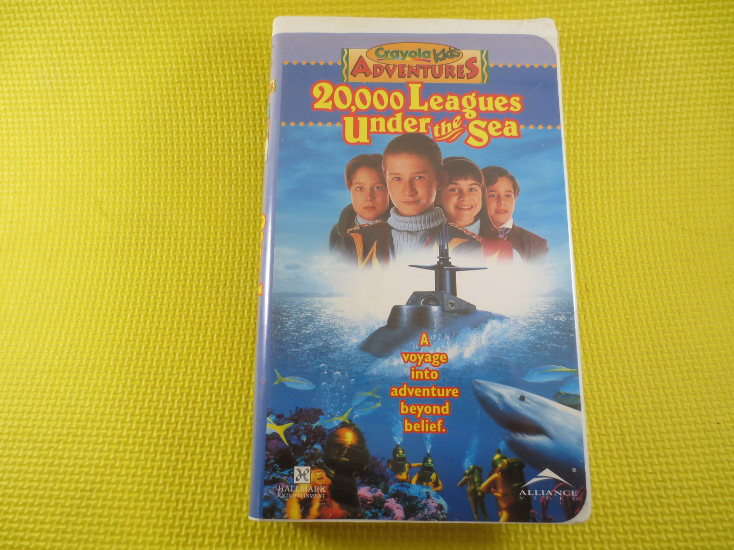 20000 LEAGUES Under the SEA, Rare Vhs 2362, CRAYOLA Kids, Kids Video, Kids Vhs, Children's Vhs, Classic Kids Vhs, Adventure Movie, Kid Movie