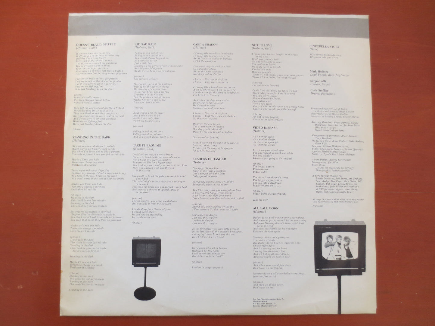 PLATINUM BLONDE, STANDING in the Dark, Platinum Blonde Lps, Rock Record, Vintage Vinyl, Vinyl lps, Rock Album, 1983 Records
