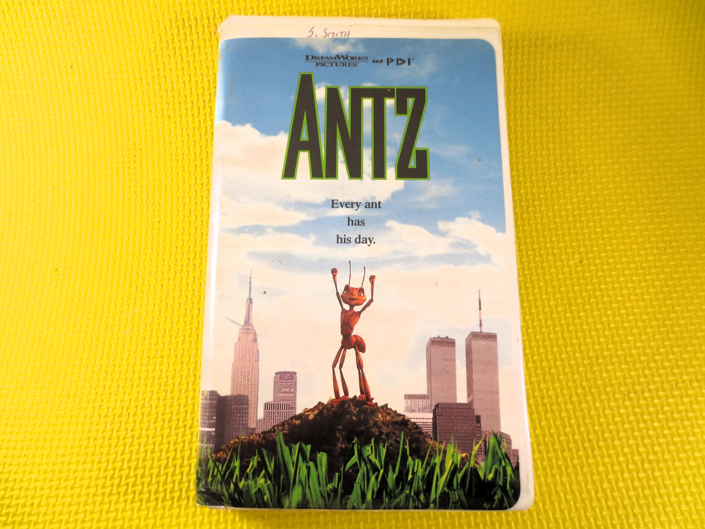 ANTZ, Rare Vhs 84176, ANTZ Video, ANTZ Vhs, Cartoon Vhs, Antz Movie, Classic Vhs Movie, Kids Vhs, Animated Movies, Antz Cartoon, Cartoons