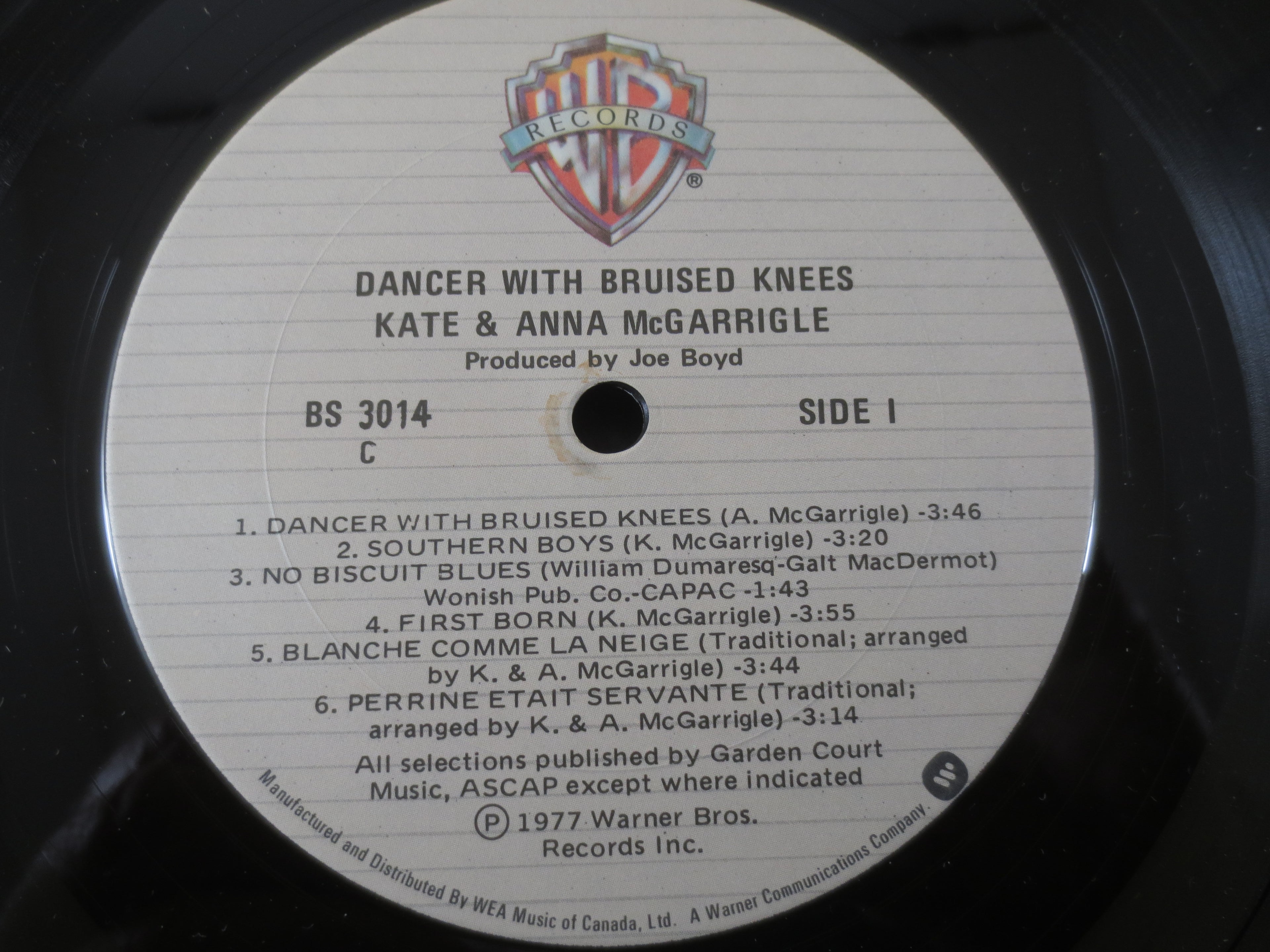 Kate & Anna McGarrigle – Dancer with Bruised Knees (1977) Vinyl LP