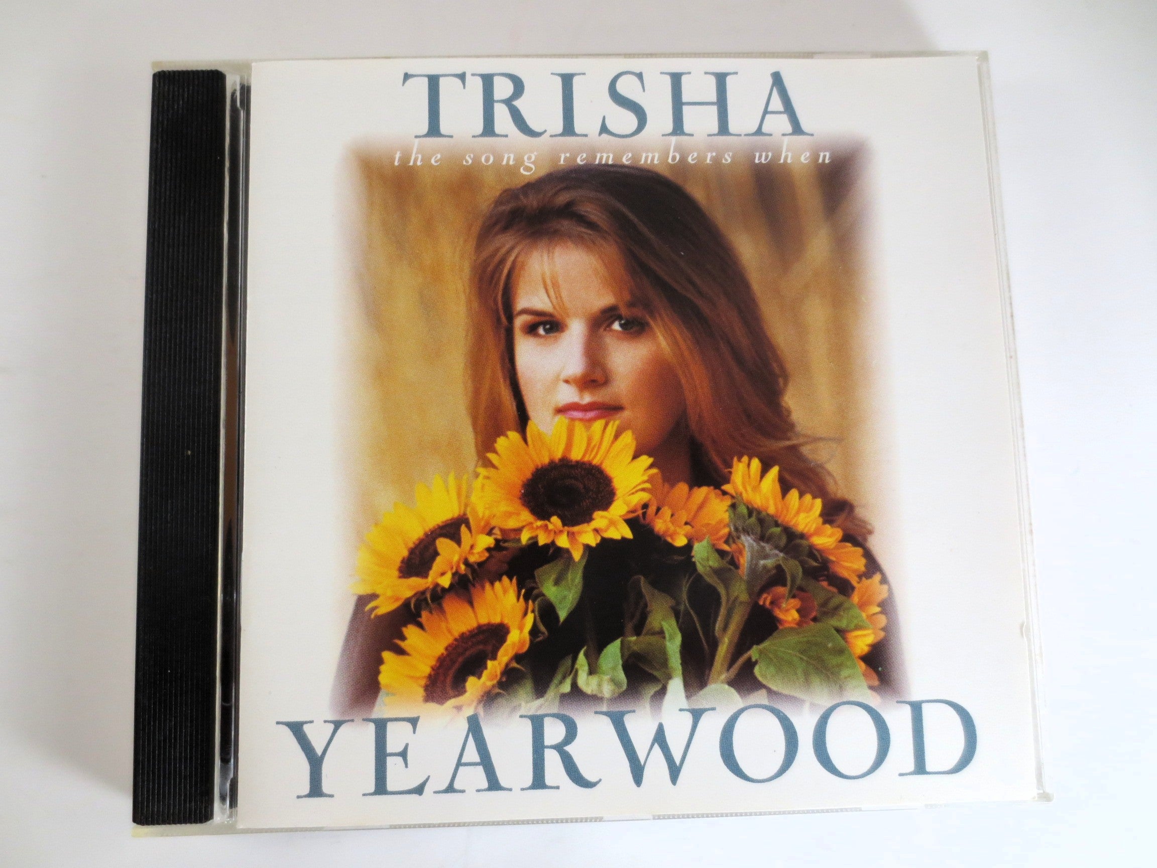 TRISHA YEARWOOD, The SONG Remembers When, Trisha Yearwood Cd, Trisha Yearwood Lp, Trisha Yearwood Hits, Cd, Vintage Cds, 1993 Compact Discs