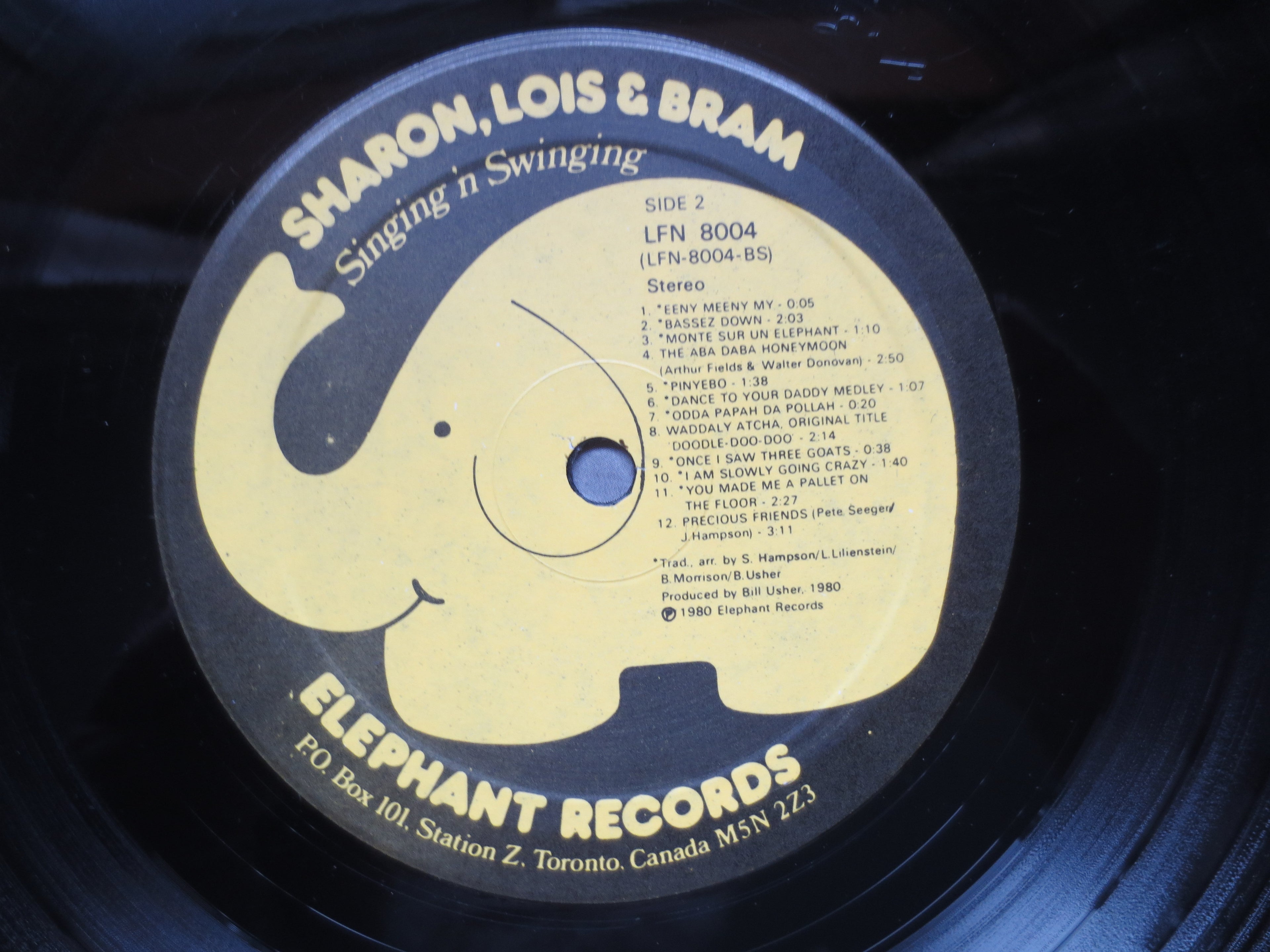 Sharon, Lois & Bram – Singing and Swinging (1980) Vinyl LP