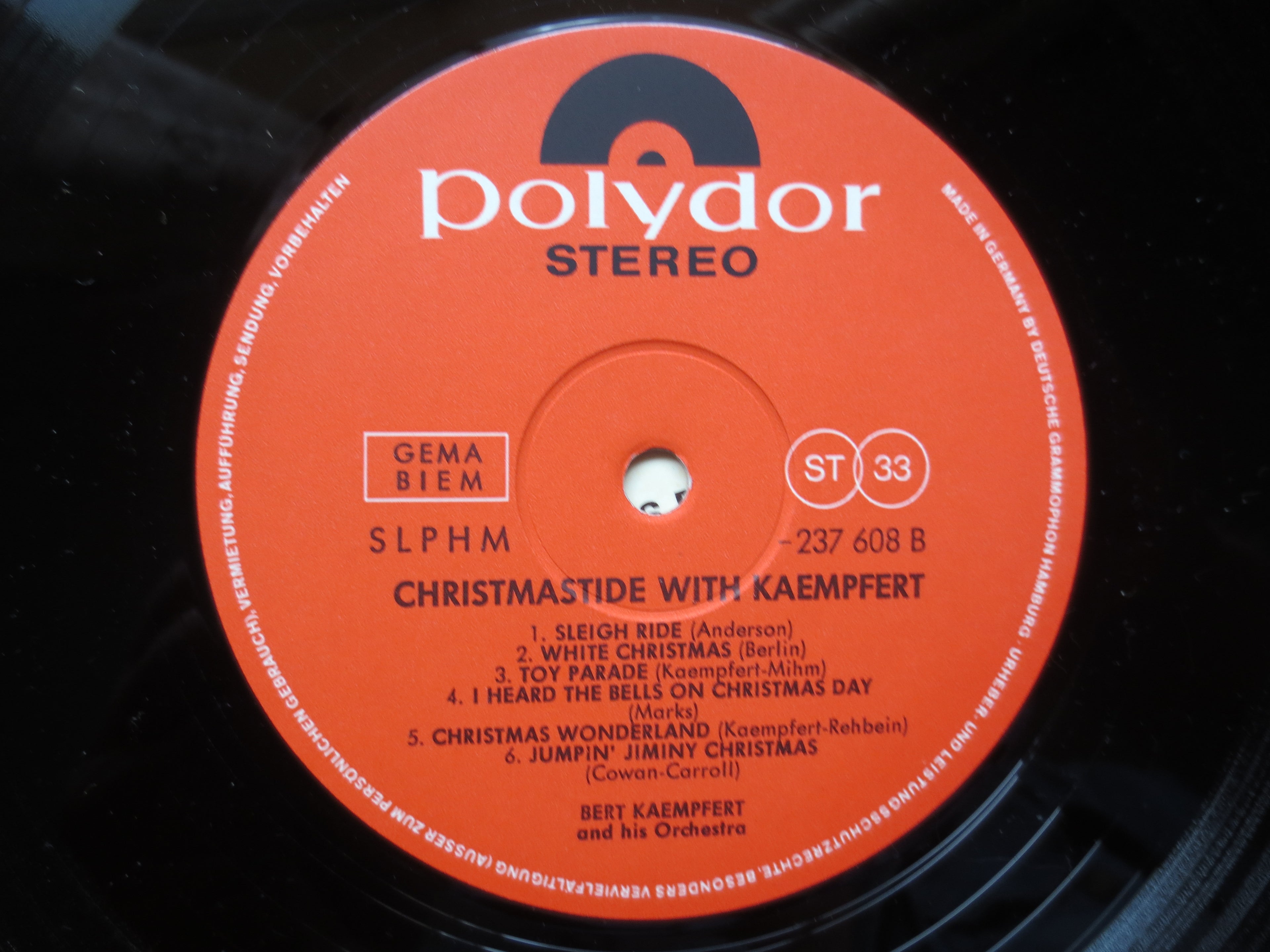 Bert Kaempfert – Christmas Tide with Bert Kaempfert (1973) Vinyl LP