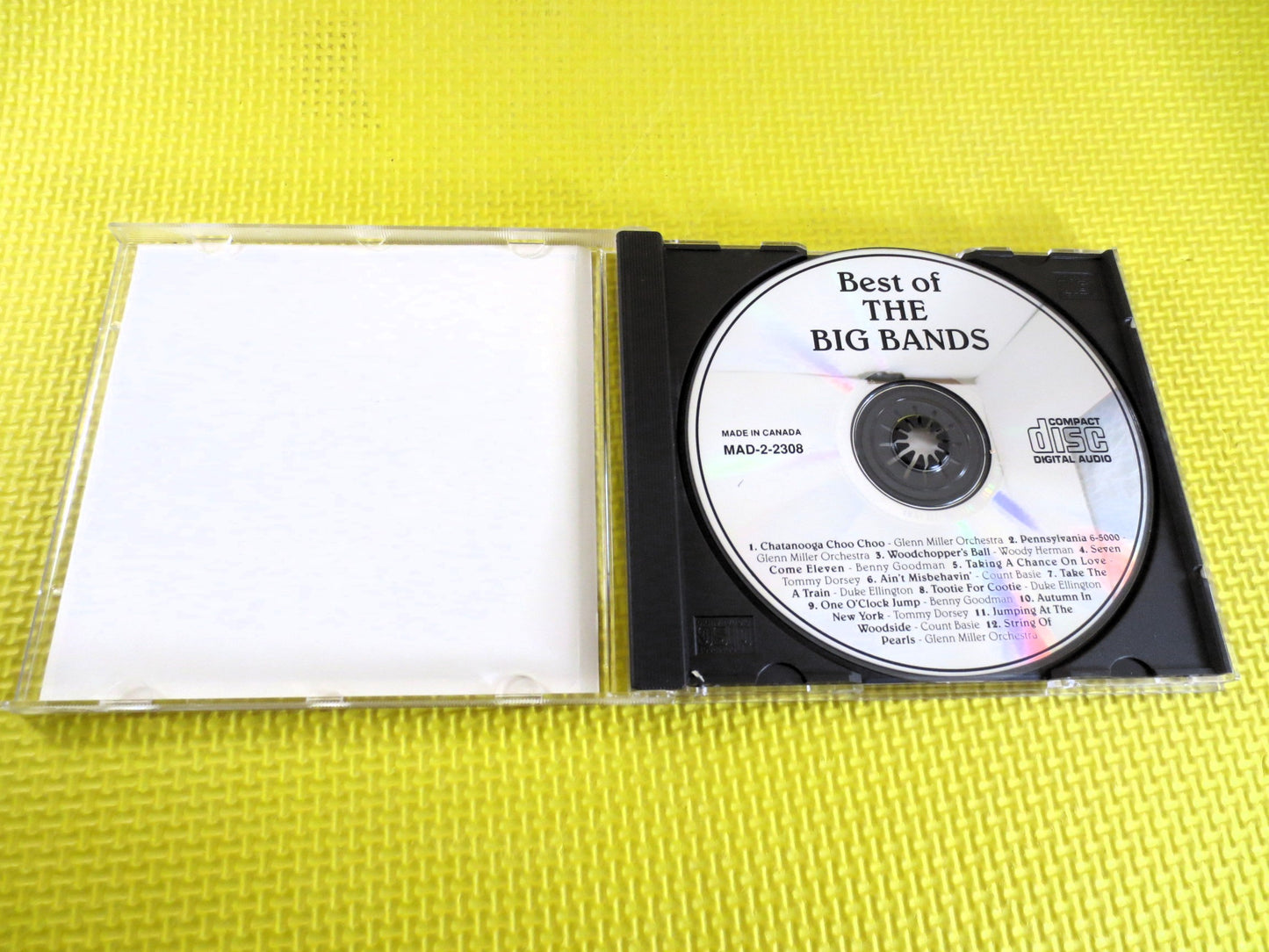 BIG BANDS, BEST of Hits, Glenn Miller Cd, Woody Herman Cd, Benny Goodman Cd, Tommy Dorsey, Count Basie Cd, Vintage Cd's, 1985 Compact Discs