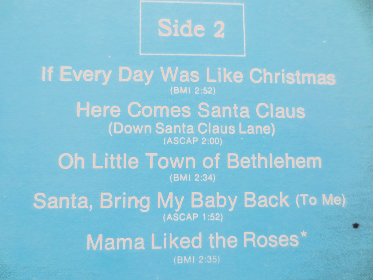 ELVIS PRESLEY CHRISTMAS Album featuring “Blue Christmas” 1970s Records.