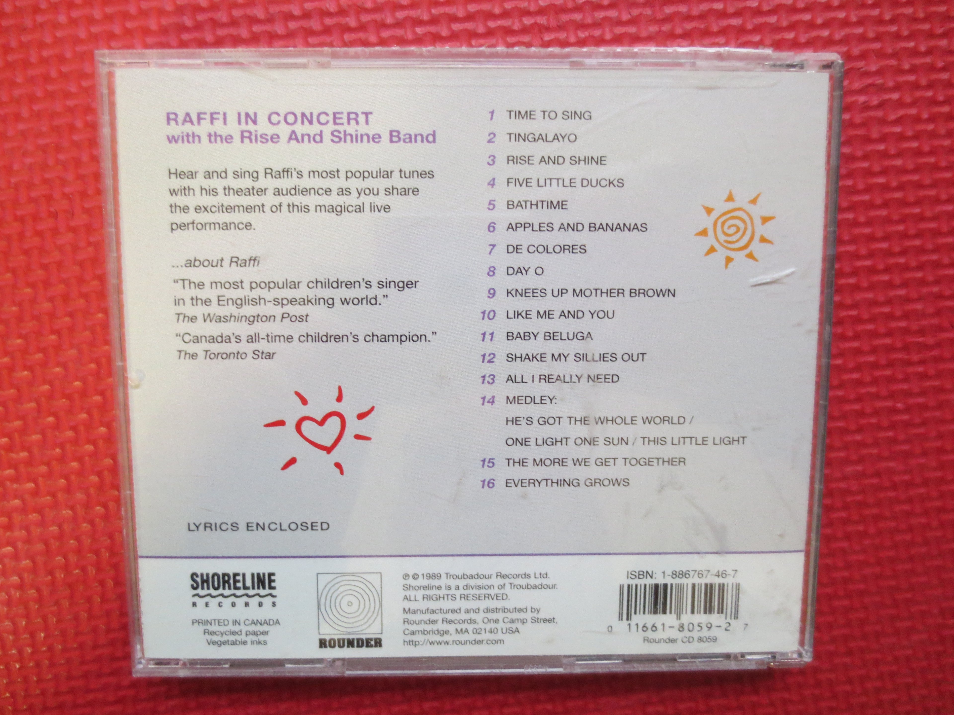 Vintage RAFFI CD: MISMATCHED, Has the In Concert Cover but the Grocery Store Disc
