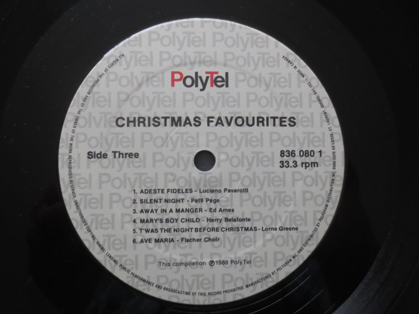 CHRISTMAS FAVORITES, 2 Disc Set, 1988 Recording, Bing Crosby Lp, Burl Ives Vinyl, White Christmas