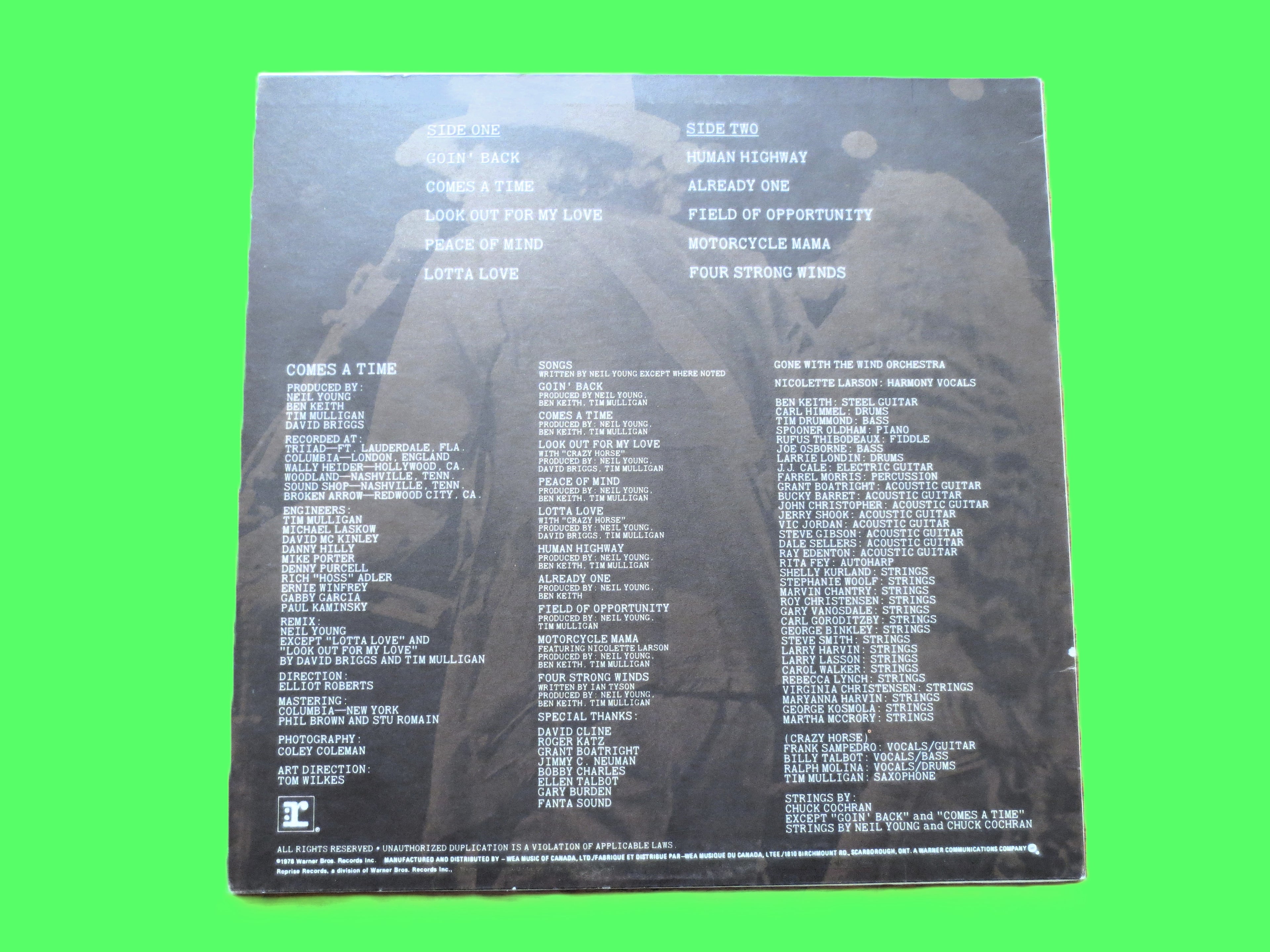 NEIL YOUNG, Comes A TIME, Rock Vinyl, 1978 Records, Vintage Album