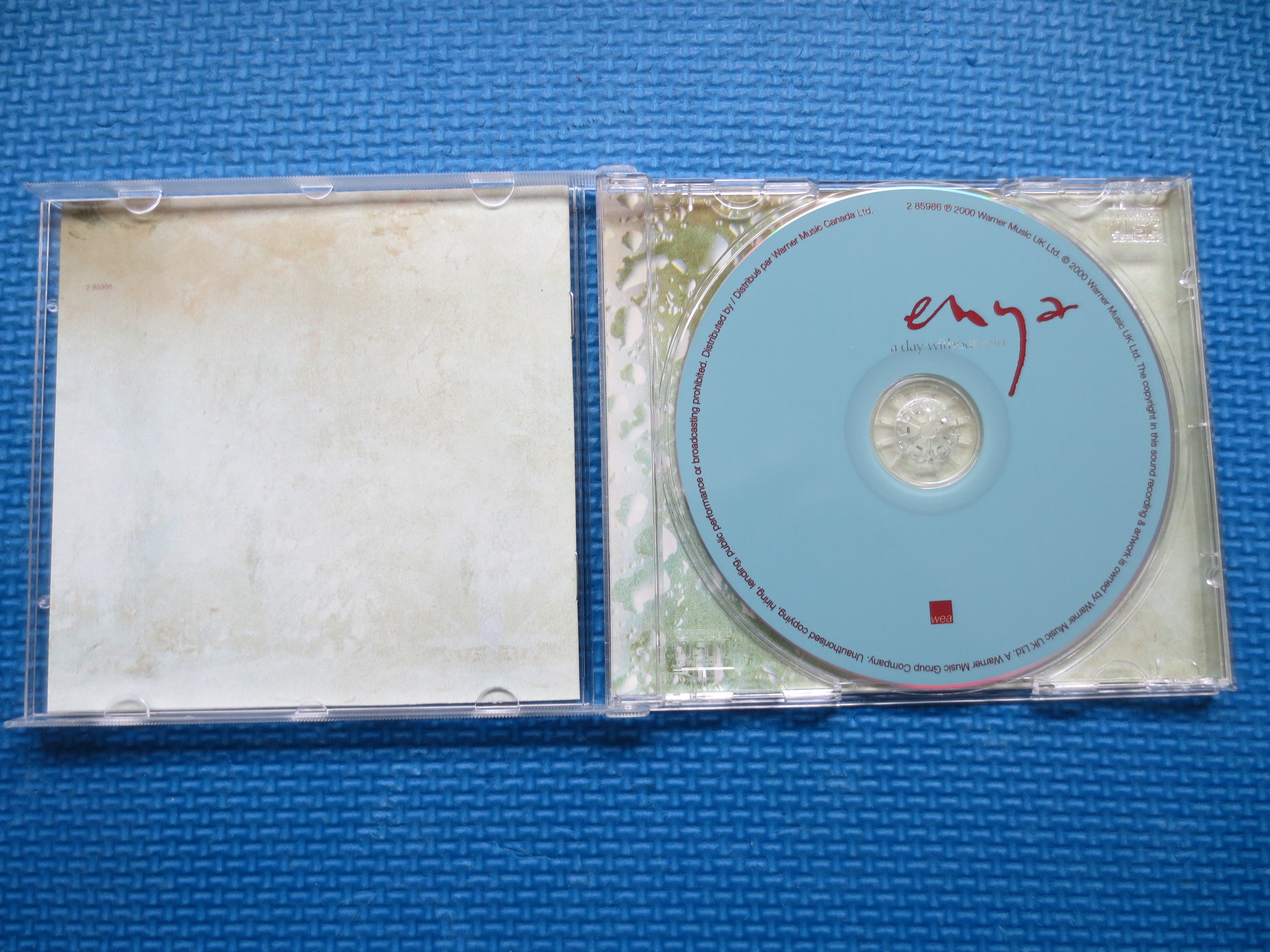 ENYA, A Day Without Rain, ENYA Cd, ENYA Album, Ambient Music Cd, Modern Classical Cd, New Age Cd, Pop Cd, 2000 Compact Disc