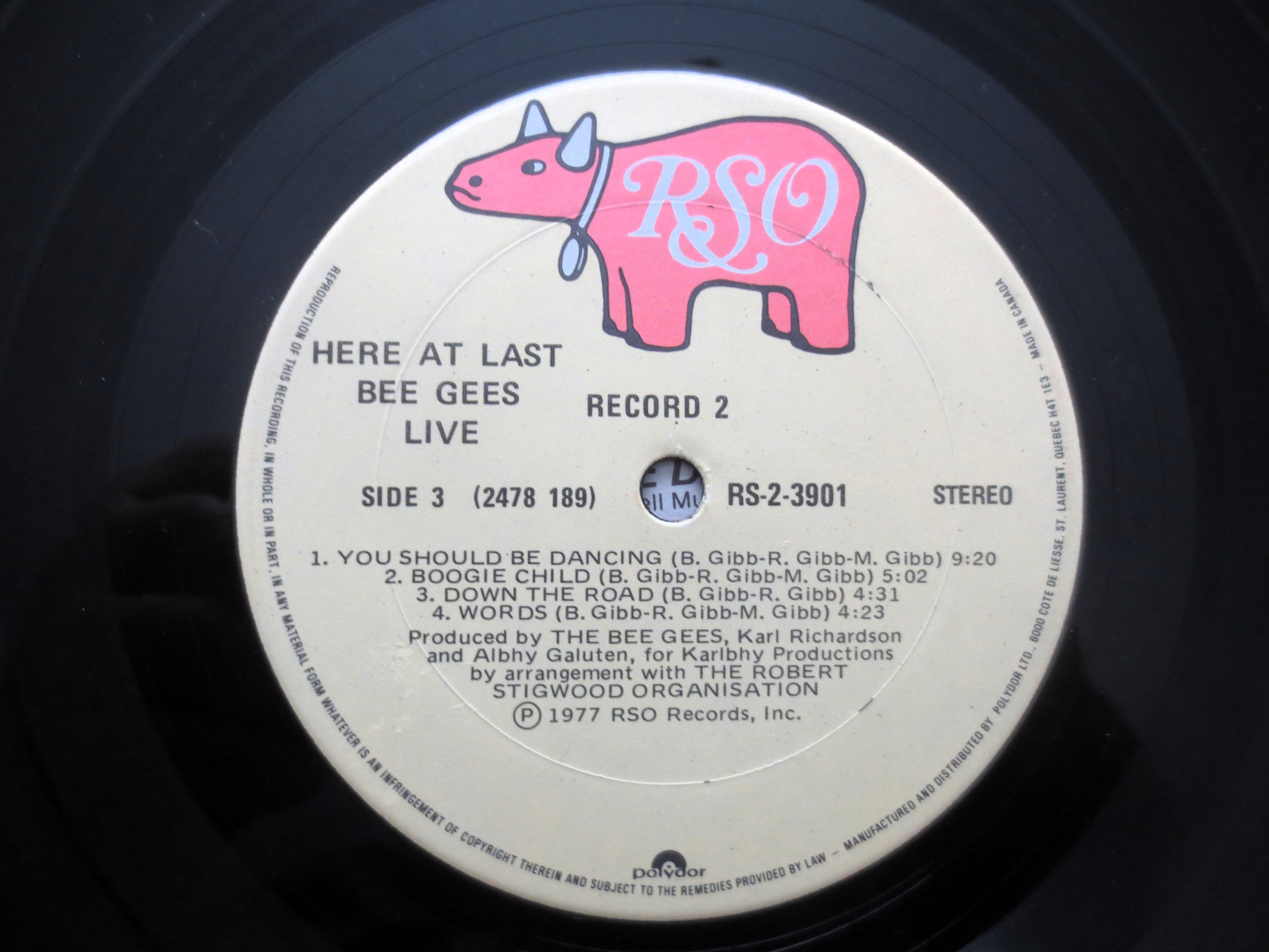 The Bee Gees – Here at Last… Bee Gees… Live (1977) Vinyl 2xLP