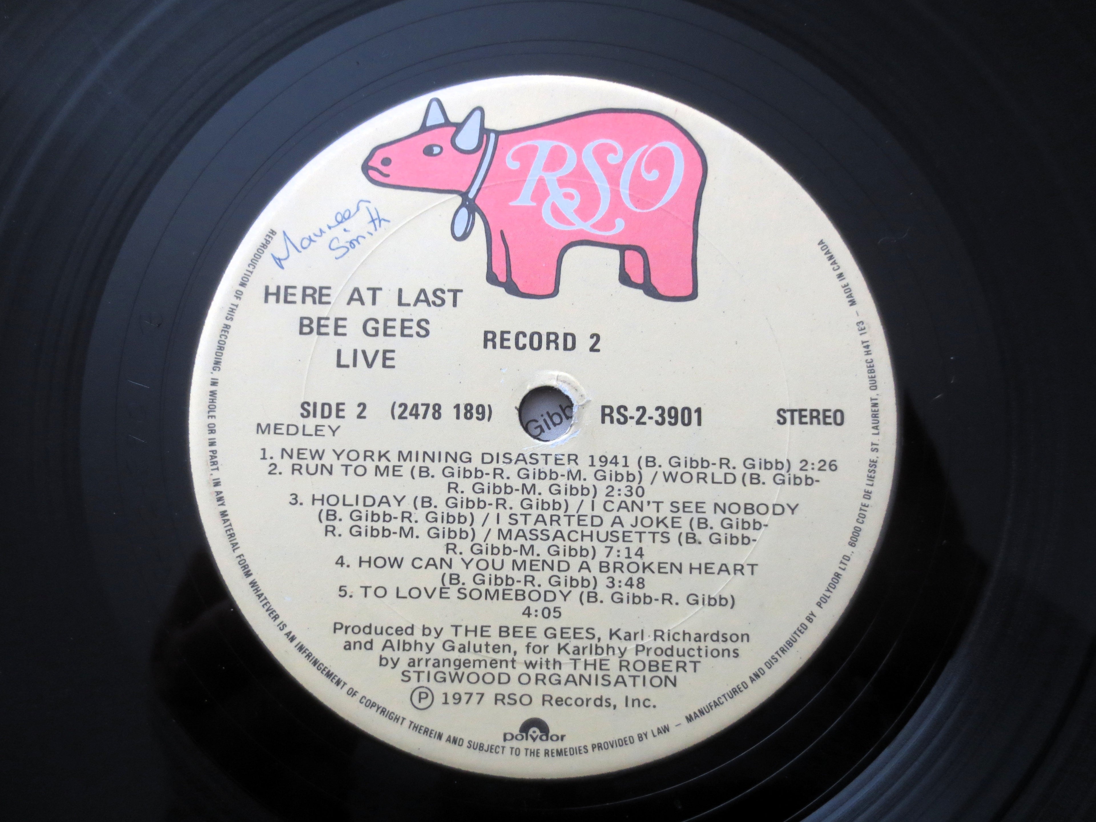 The Bee Gees – Here at Last… Bee Gees… Live (1977) Vinyl 2xLP