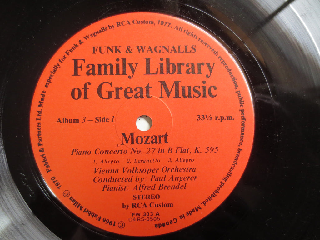 Funk & Wagnalls – Mozart (1975) Vinyl LP