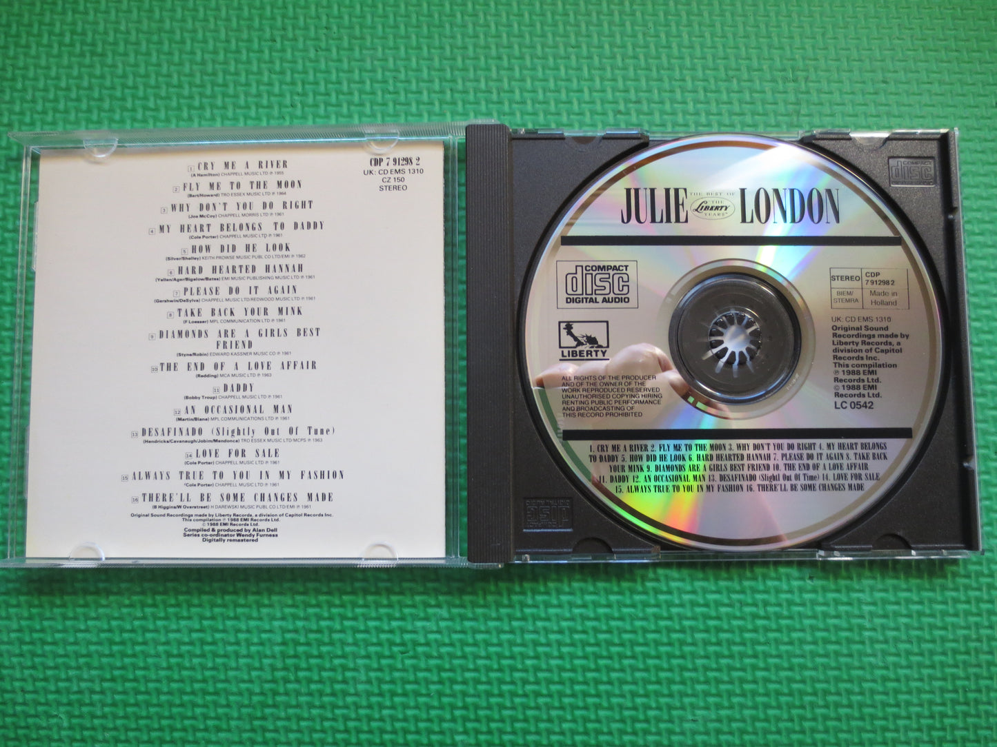 JULIE LONDON, BEST Of Cd, Julie London Cd, Julie London Songs, Julie London Music, Julie London Album, Cd, 1988 Compact Discs