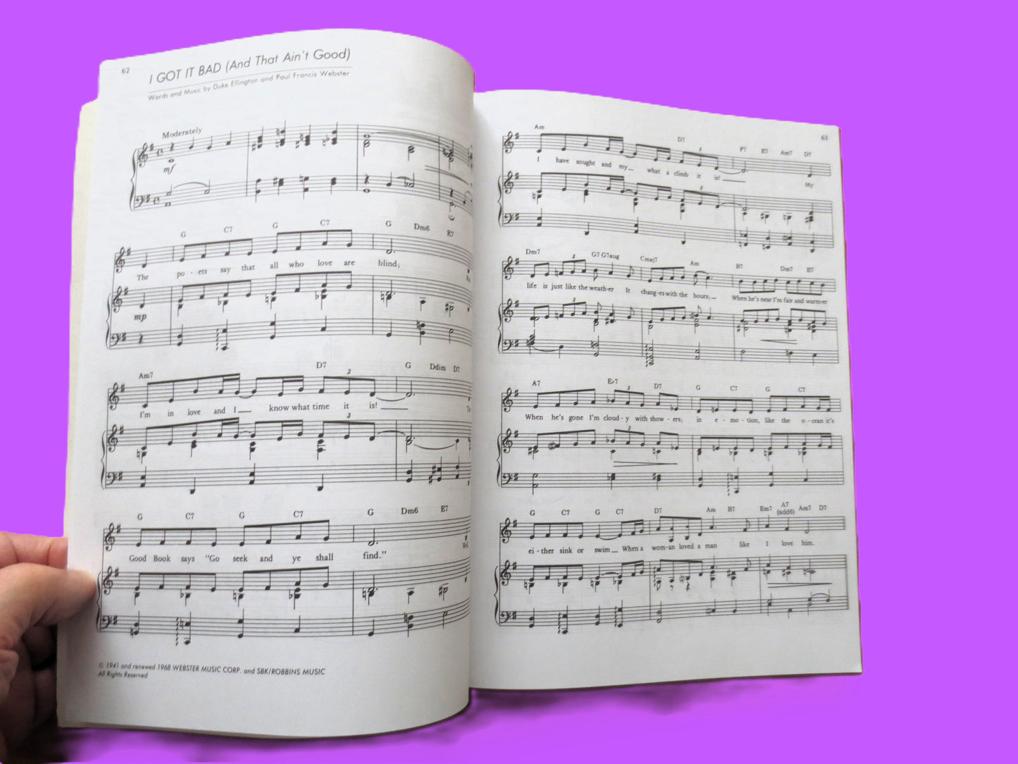 NAT KING COLE, Sheet Music Book, Piano and Vocal, 1975 Songbook