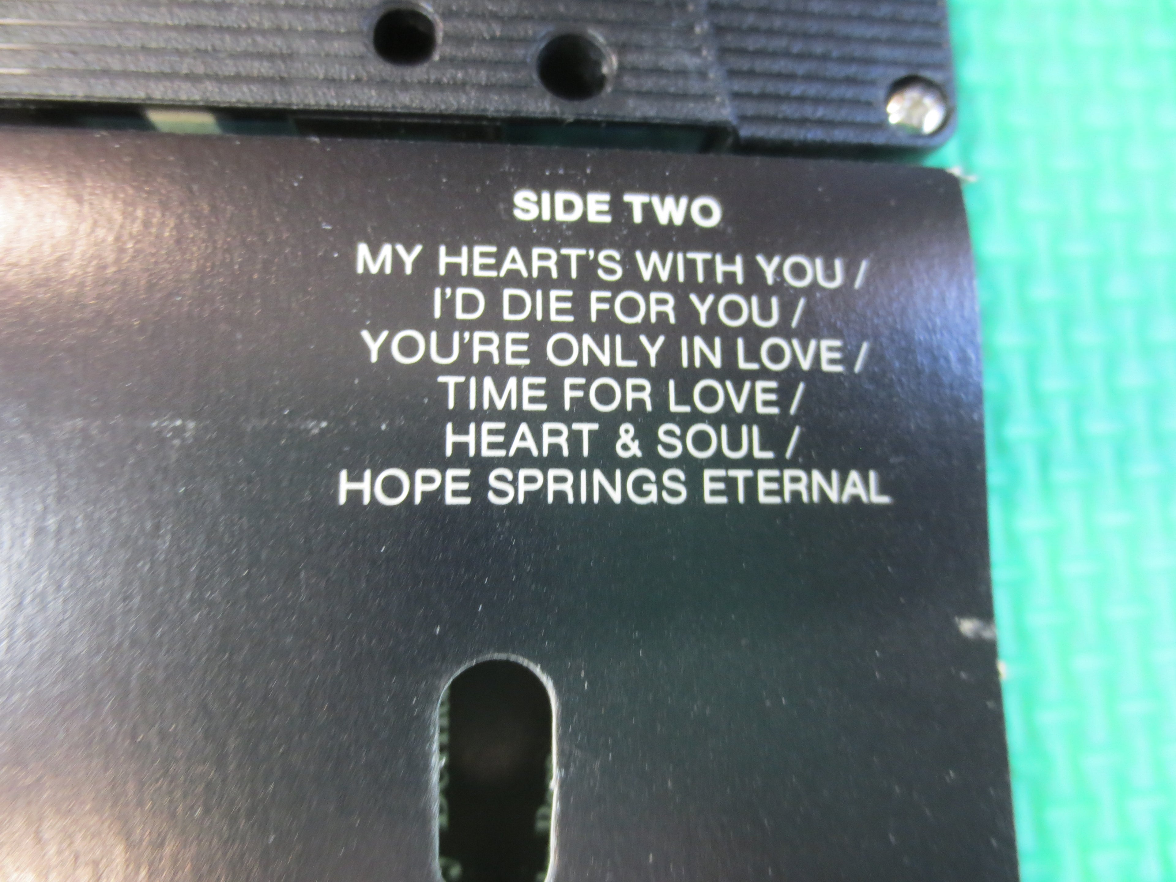 Air Supply – Hearts in Motion (1986) Cassette