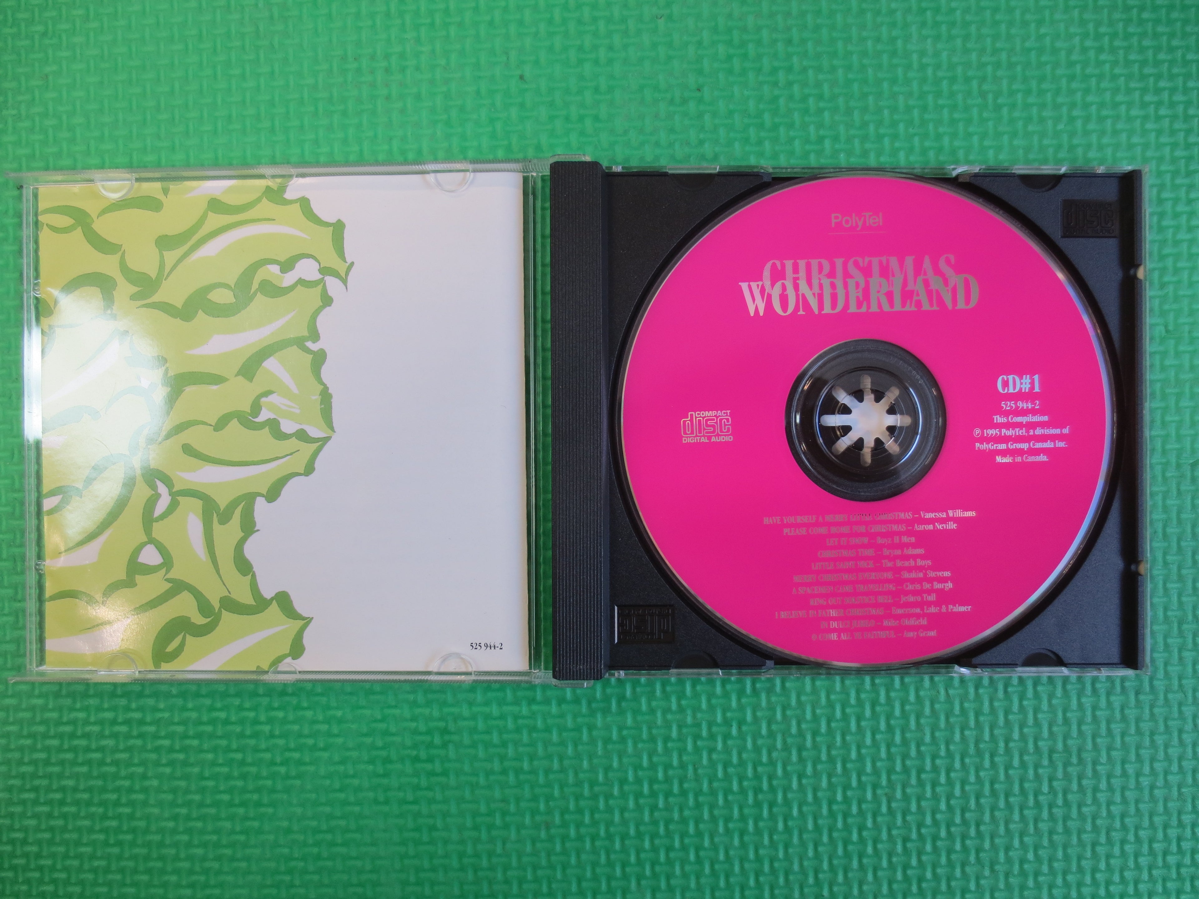 CHRISTMAS WONDERLAND, Amy Grant, Beach Boys, 1995 Compact Disc, Vintage Cd