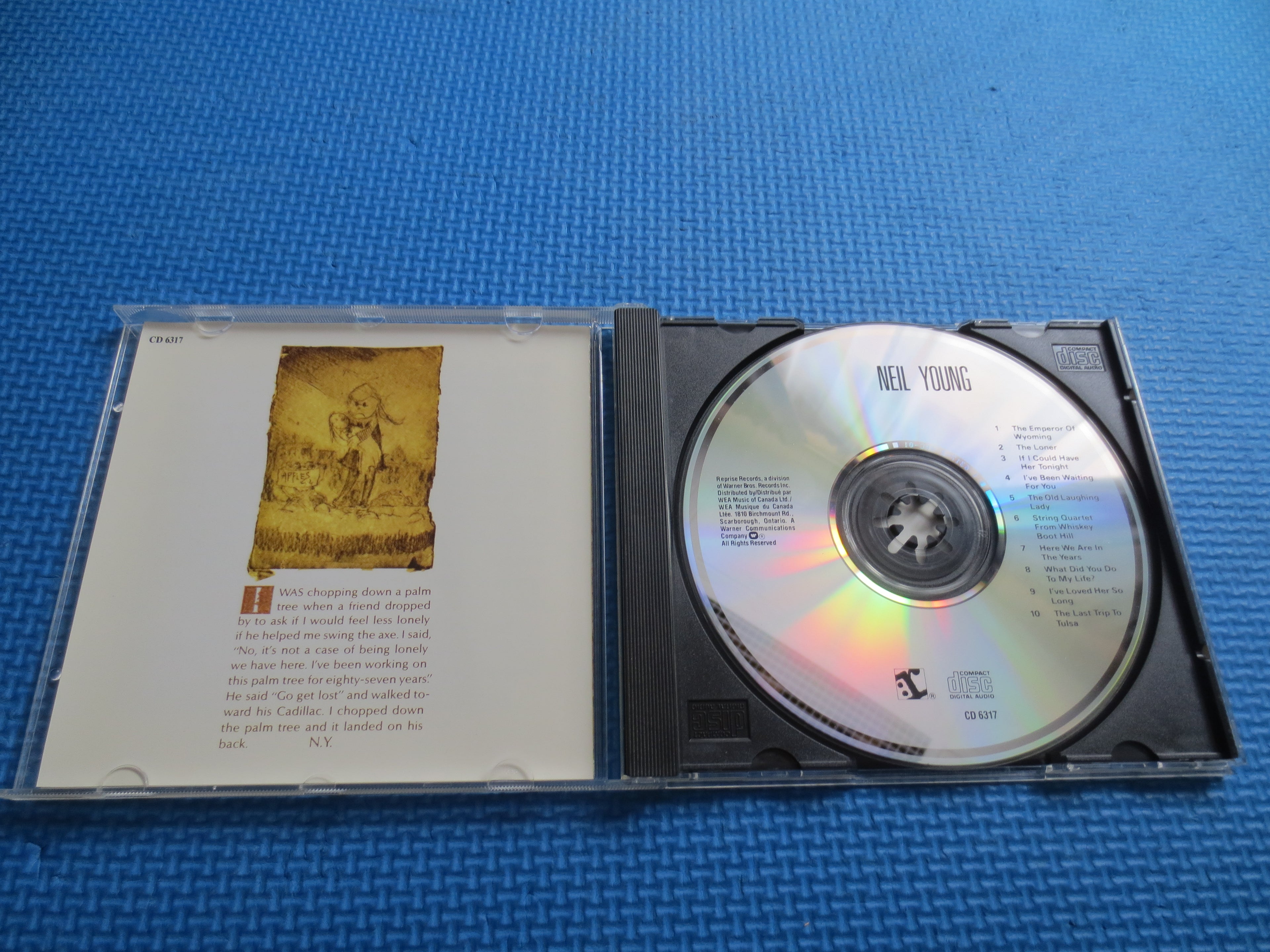 NEIL YOUNG, Reprise Album, Country Music Cd, Vintage Album, Compact Disc