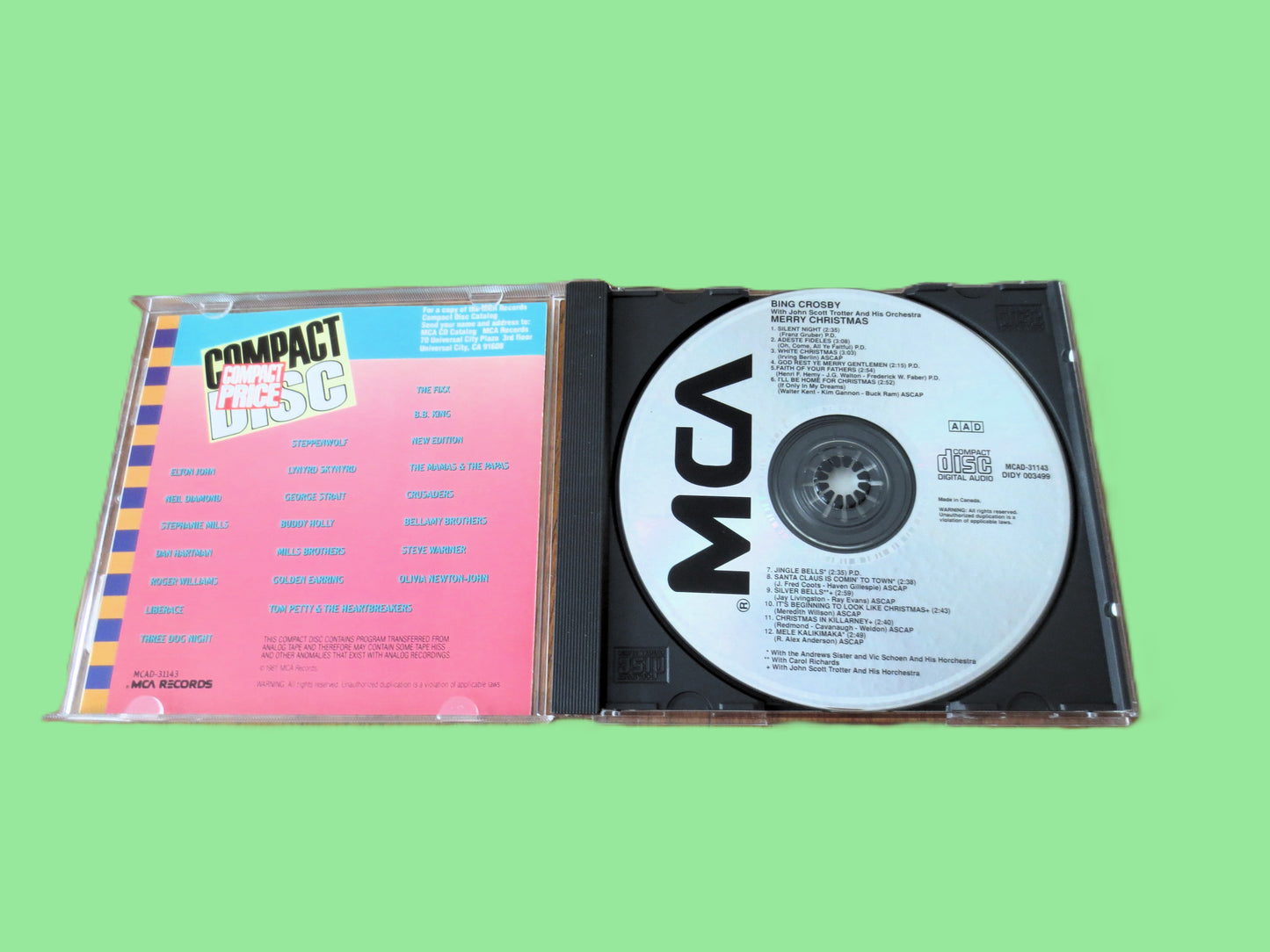 BING CROSBY, Merry Christmas, 1985 Compact Disc, Vintage Cd