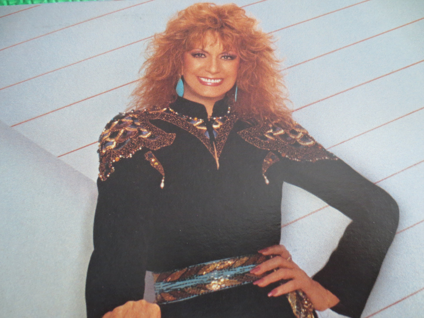 DOTTIE WEST, NEW Horizons, Dottie West Record, Dottie West Album, Dottie West Vinyl, Dottie West Lp, Records, Vintage Records, 1983 Records
