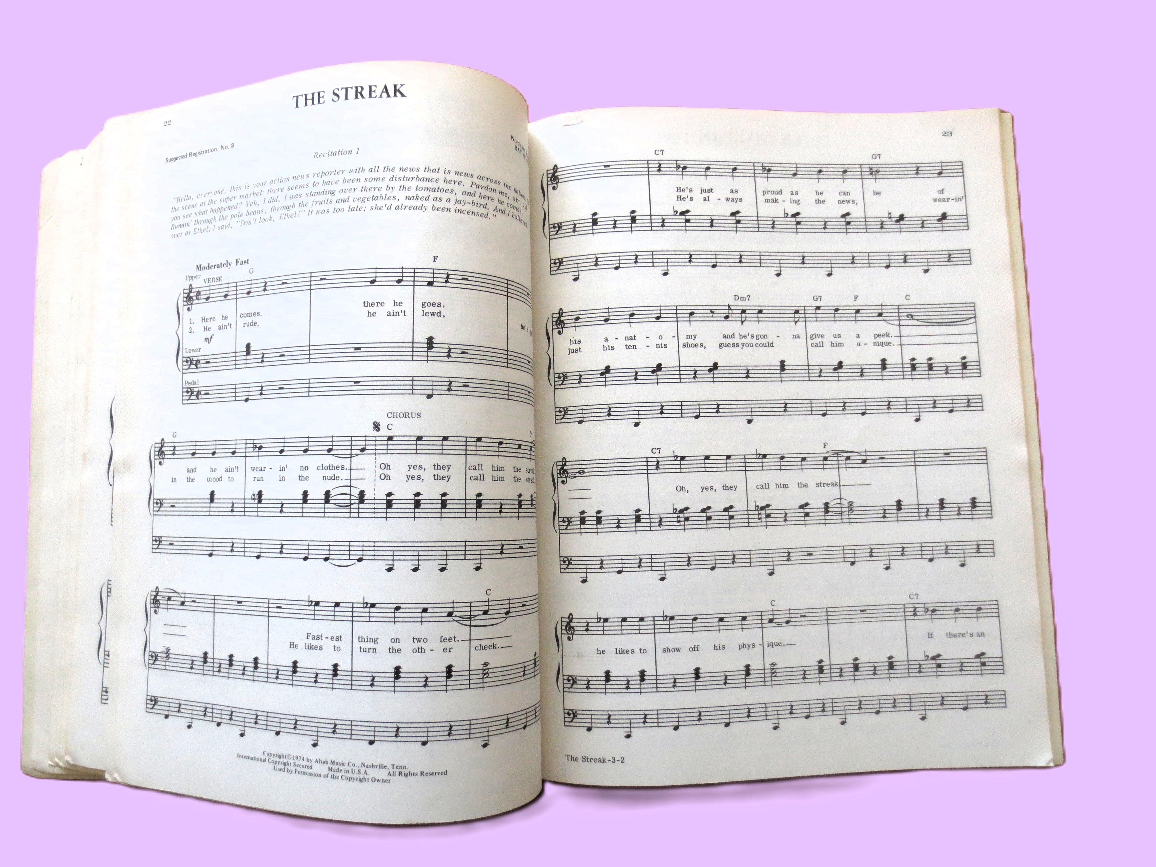 22 Original Hits – Sheet Music Songbook (1975)