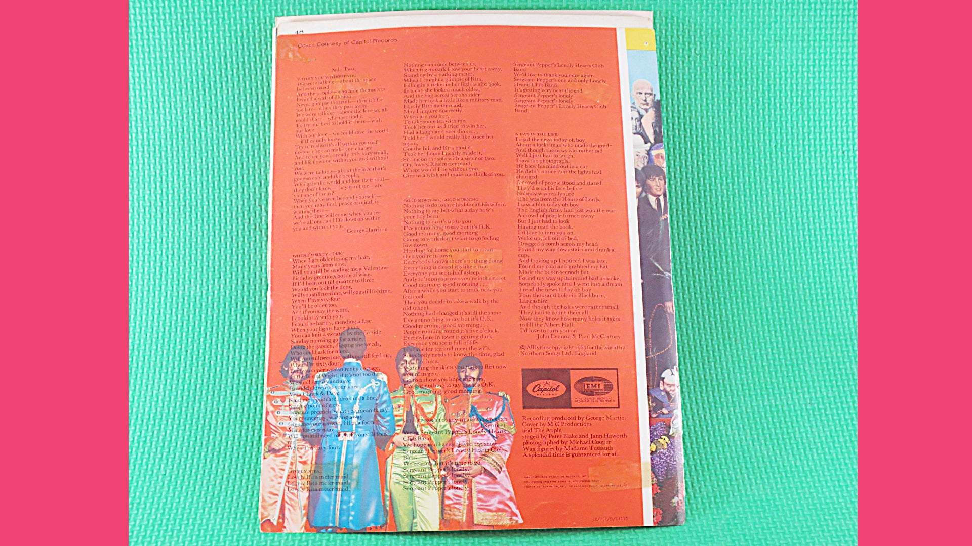 The Beatles – Sgt. Pepper's Lonely Hearts Club Band Sheet Music Book (1967)