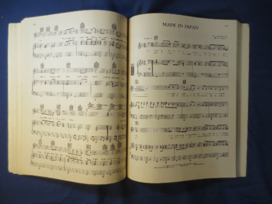 The Country Super 77 – Sheet Music Book (Piano/Vocal/Chords)