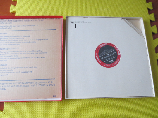 READERS DIGEST CHRISTMAS, 5 Disc Boxed Set, 1985 Records, Vintage Vinyl Lp