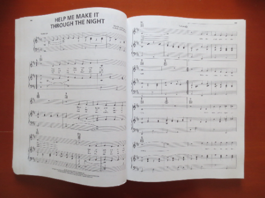 The Best Country Songs Ever – Sheet Music Book (Piano/Vocal/Chords)