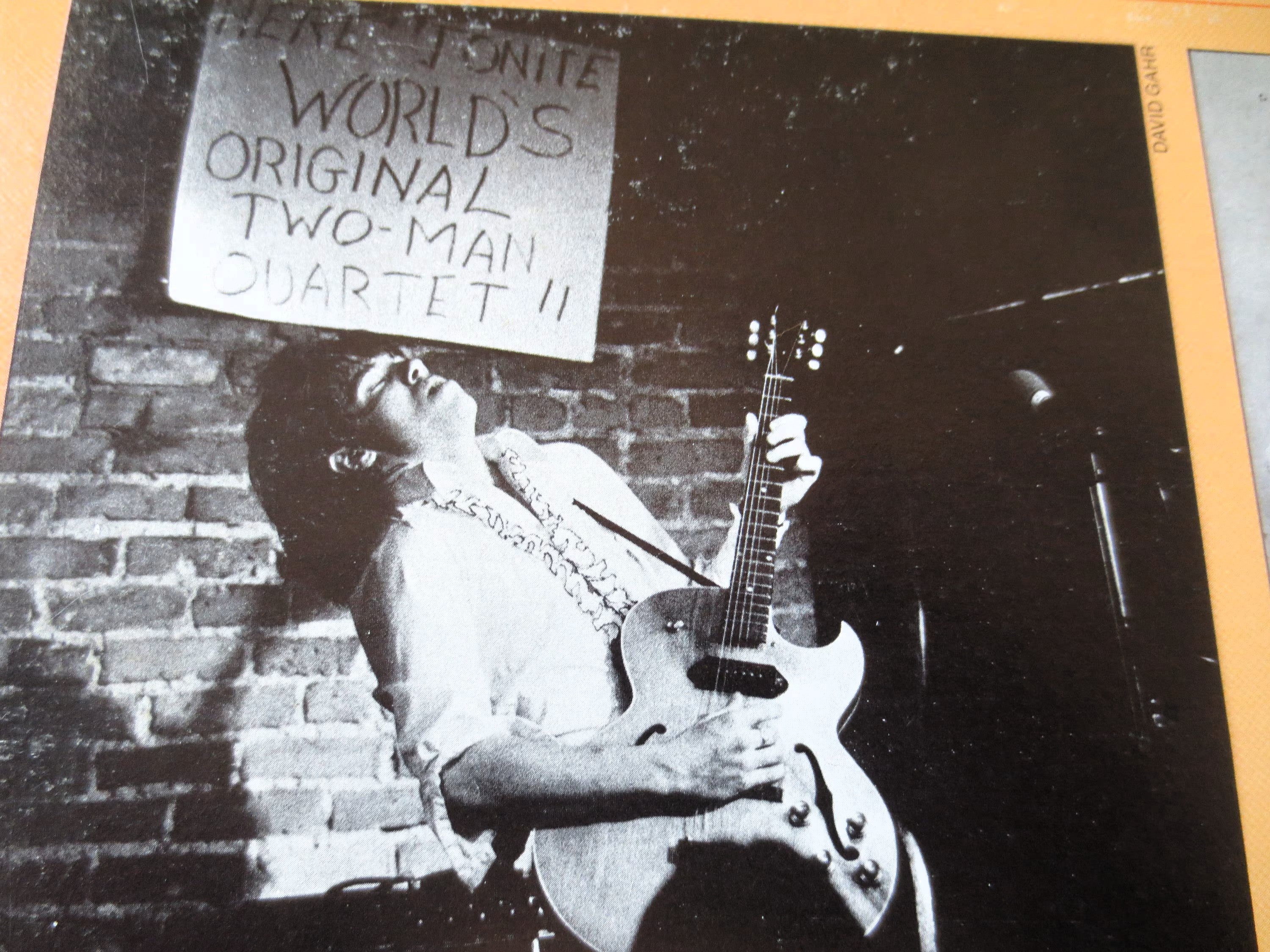George Thorogood & the Destroyers – Move It On Over (1978) Vinyl LP