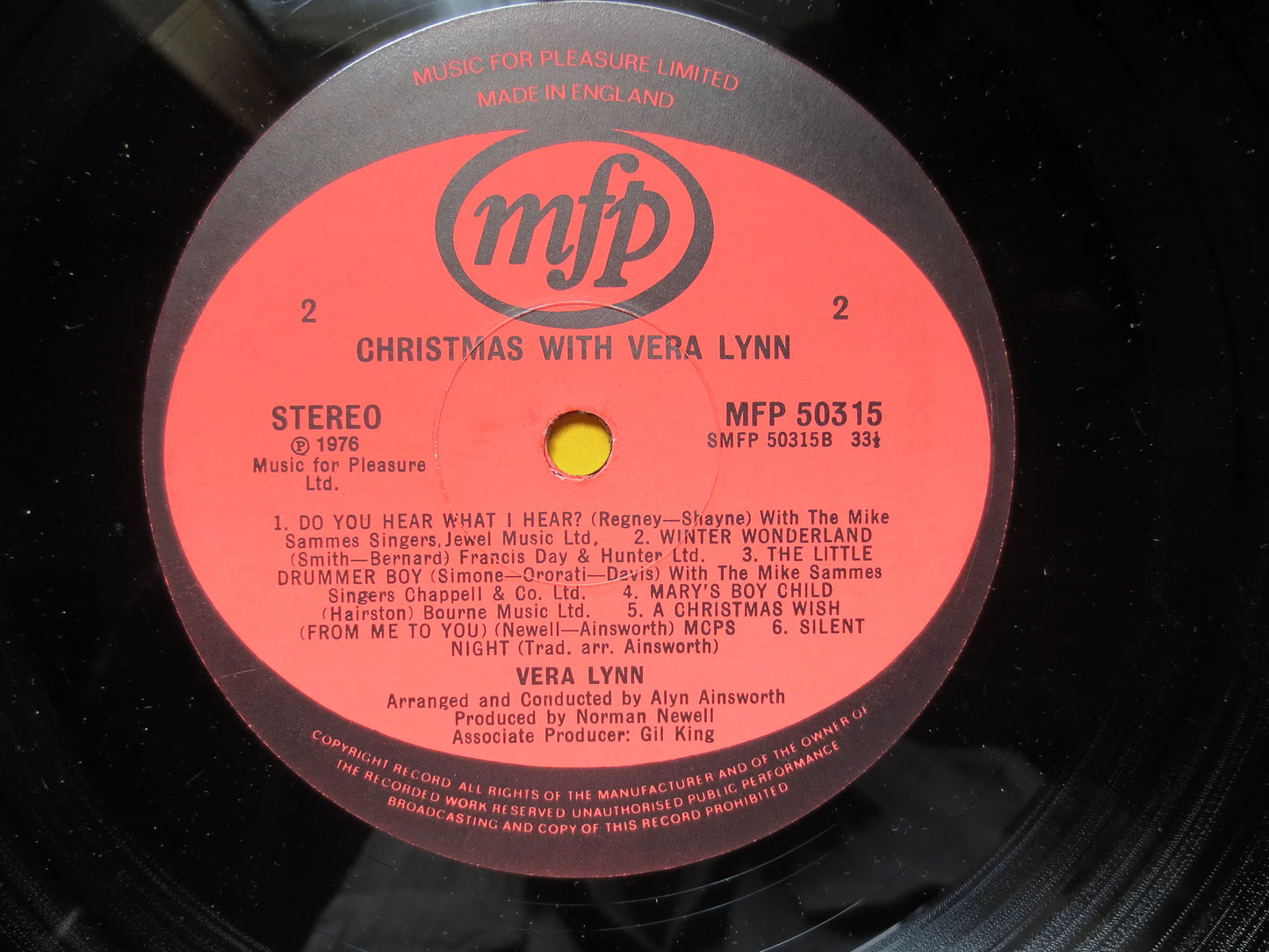 VERA LYNN, CHRISTMAS Album, Christmas Music, 1976 Record, Vinyl Lp