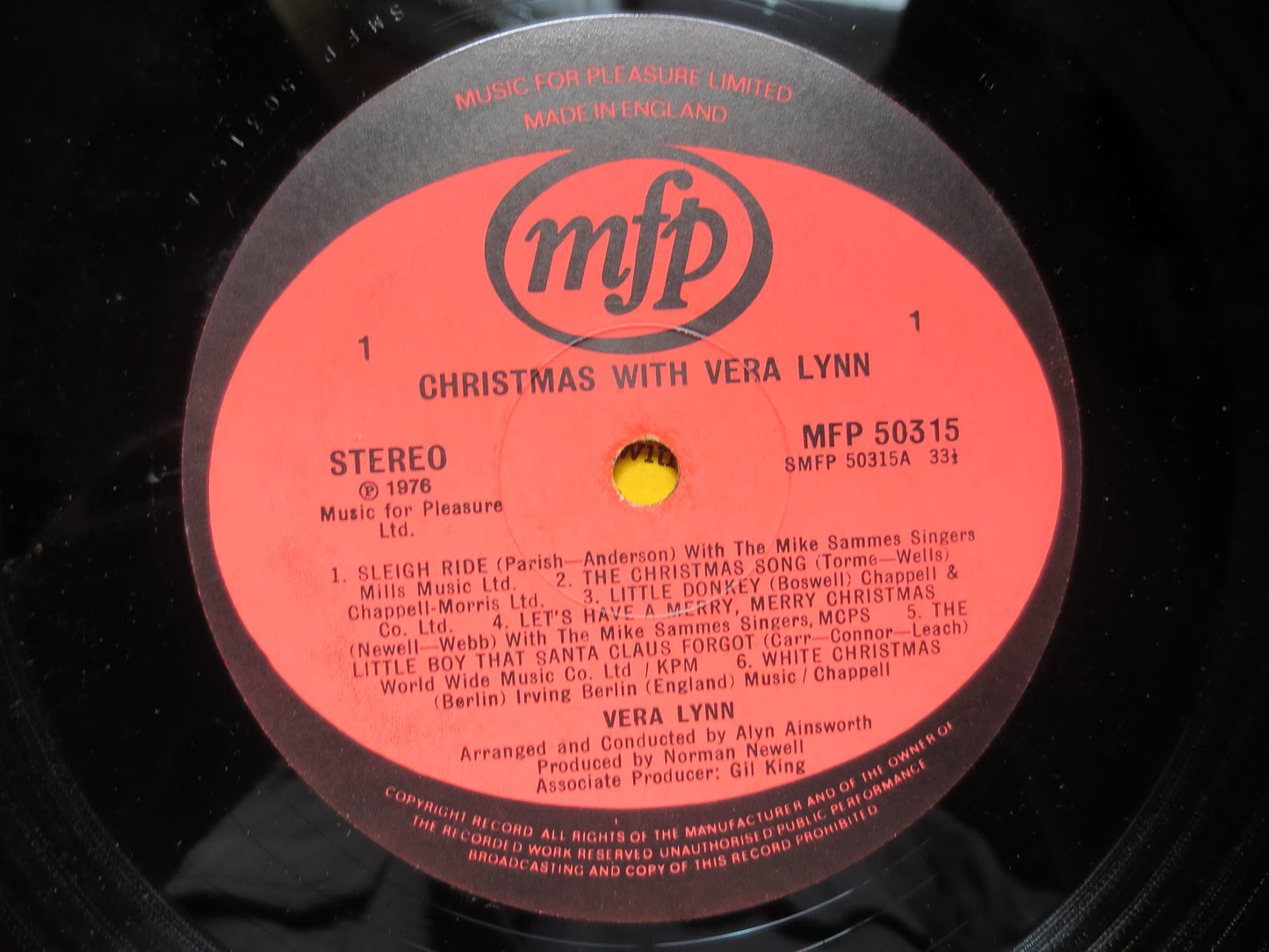 VERA LYNN, CHRISTMAS Album, Christmas Music, 1976 Record, Vinyl Lp